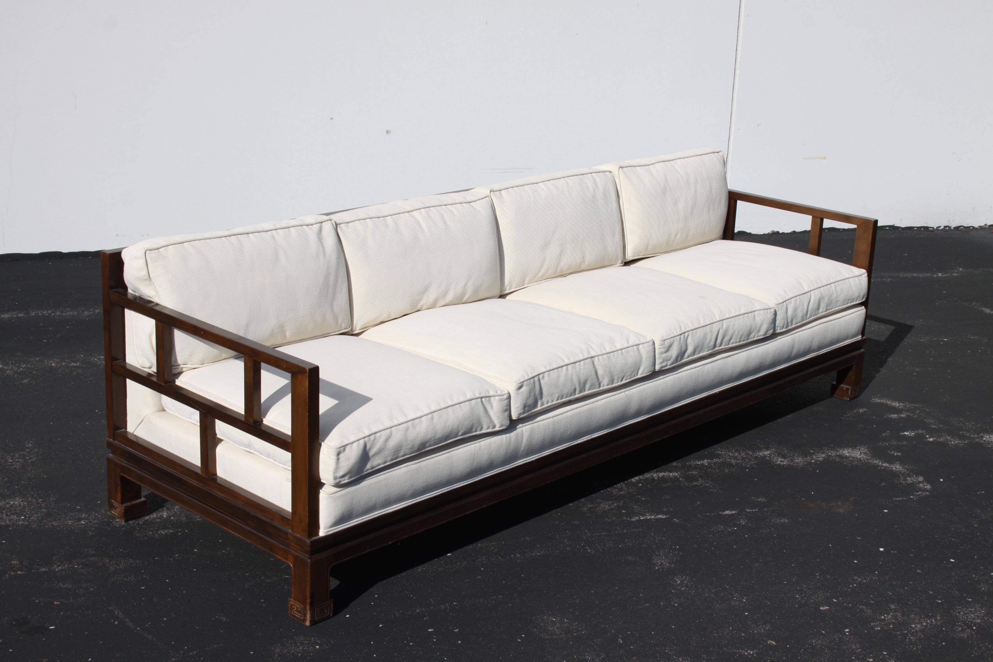 Michael Taylor Sofa pour Baker Furniture Co. - Far East Collection - vers 1950 en vente 4