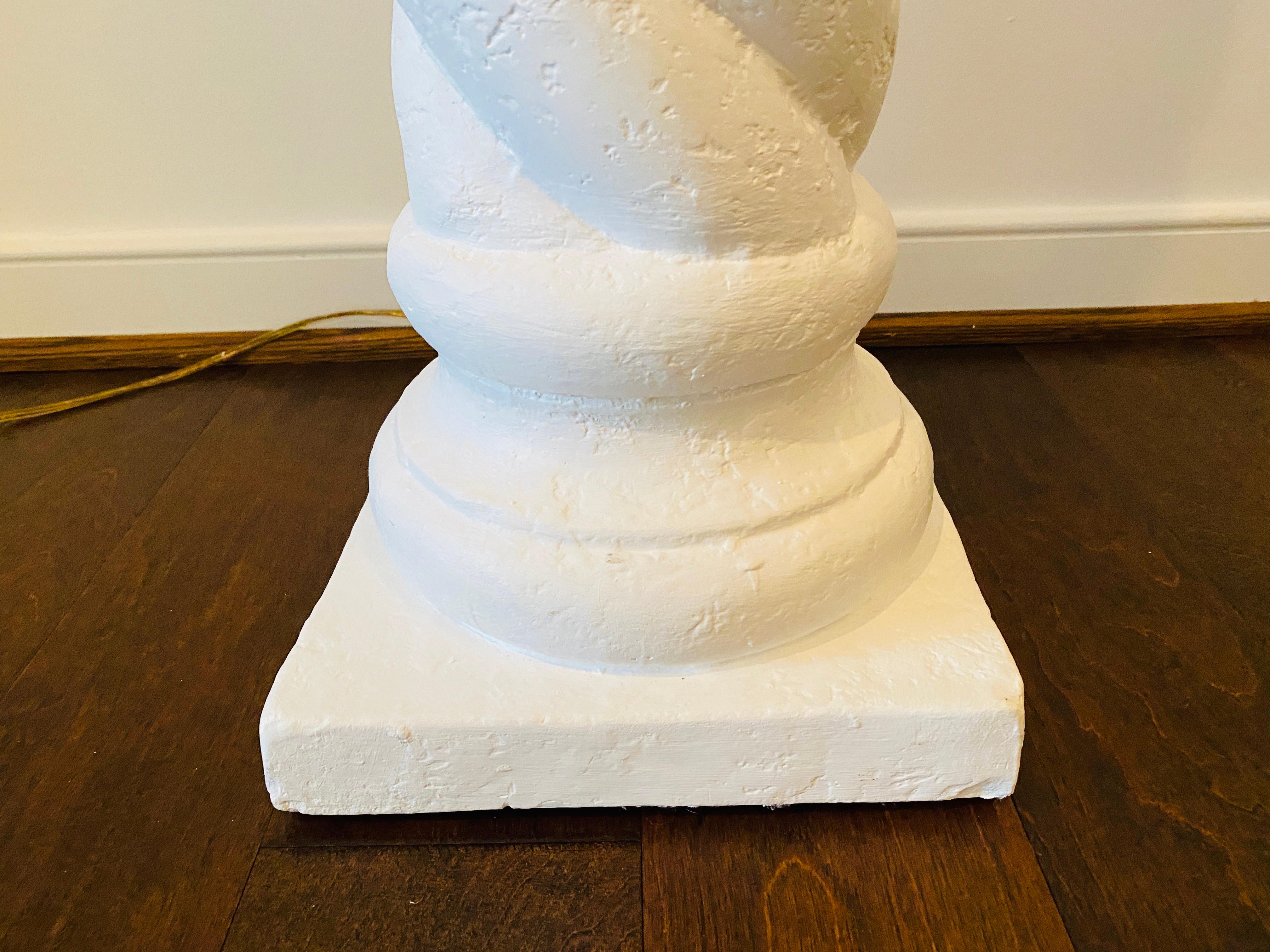 Michael Taylor Style Plaster Spiral Column Floor Lamp, 1970s For Sale 1