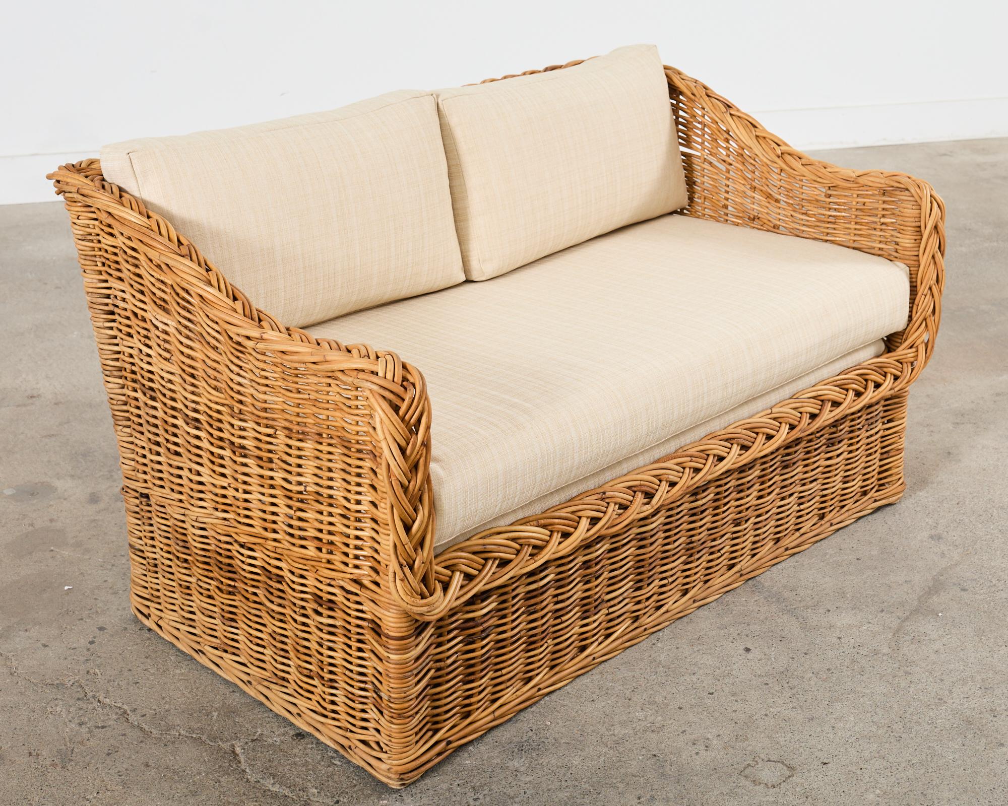 Michael Taylor Style Wicker Rattan Settee by Wicker Works In Good Condition For Sale In Rio Vista, CA