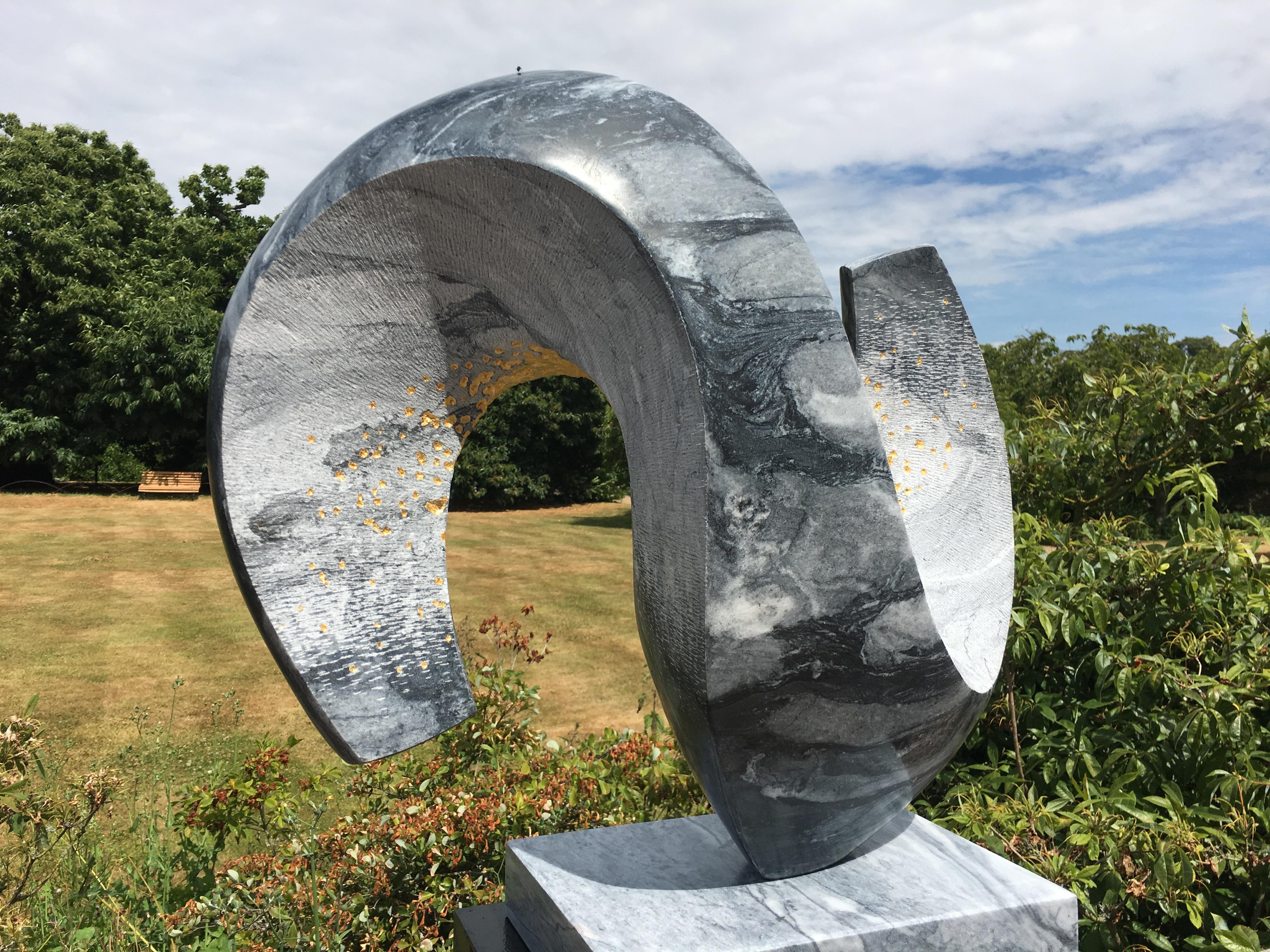 Michael Thacker Abstract Sculpture – Zwirn