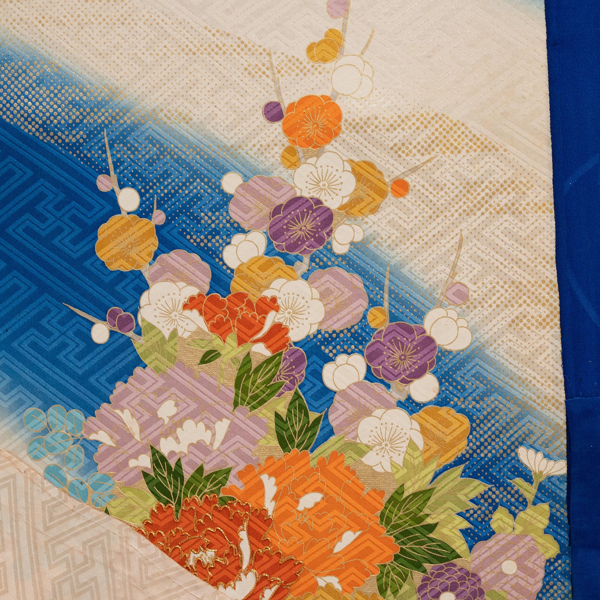 Based in Chicago, IL, contemporary artist Michael Thompson creates unique kites, collages and mixed media works assembled from material fragments of past and present collected in his travels. His ongoing series of large-scale kites bridge the gap