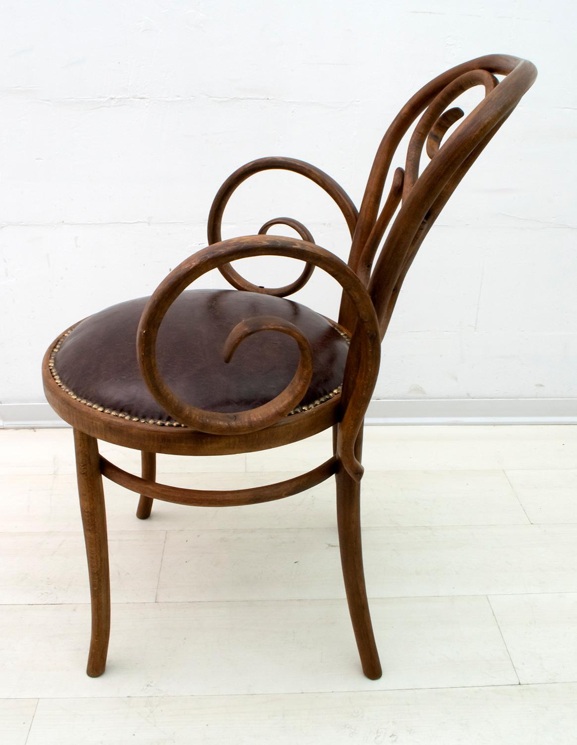 Michael Thonet Art Nouveau Austria Coffee Chair Nr.4 for Thonet, 1890s In Good Condition In Puglia, Puglia