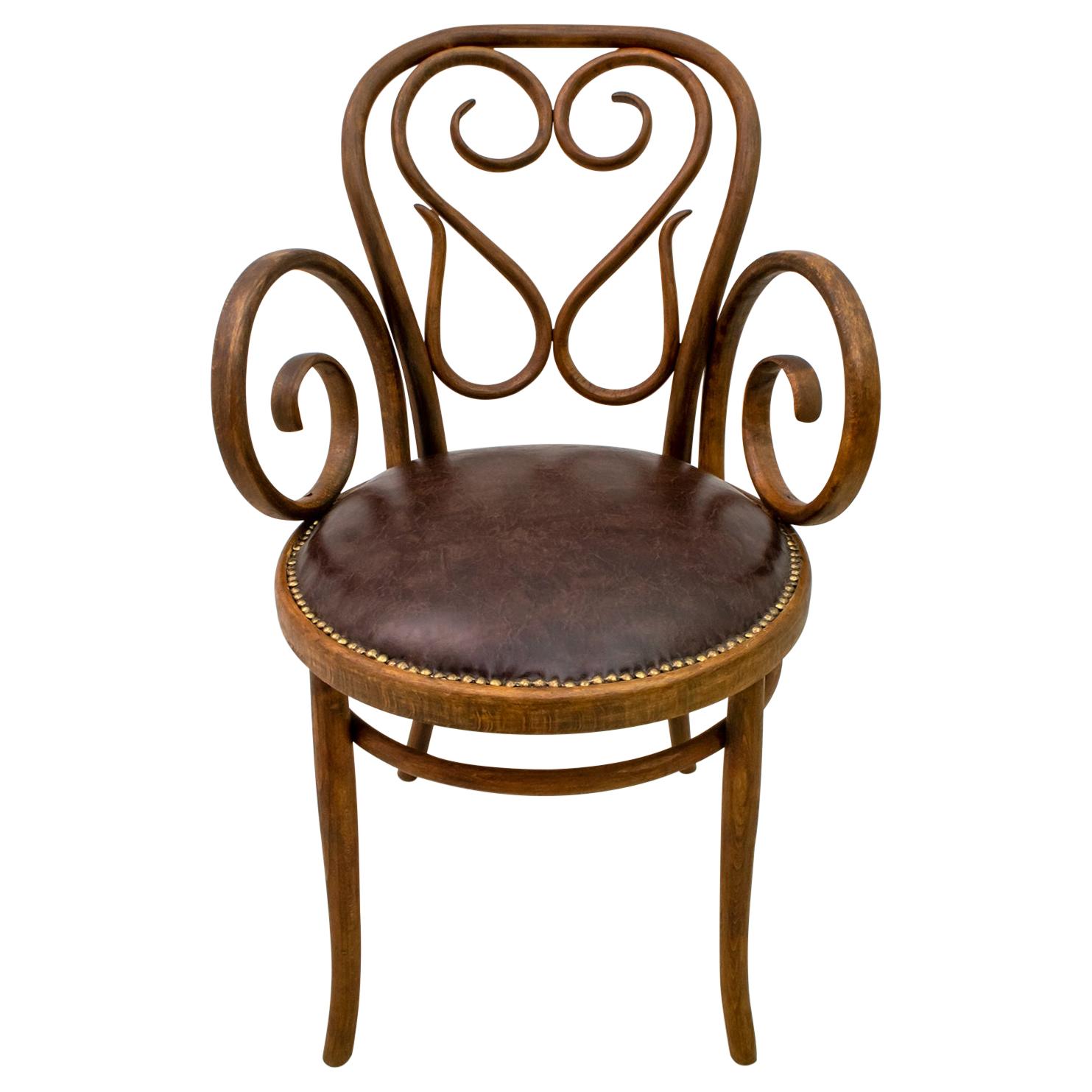 Michael Thonet Art Nouveau Austria Coffee Chair Nr.4 for Thonet, 1890s