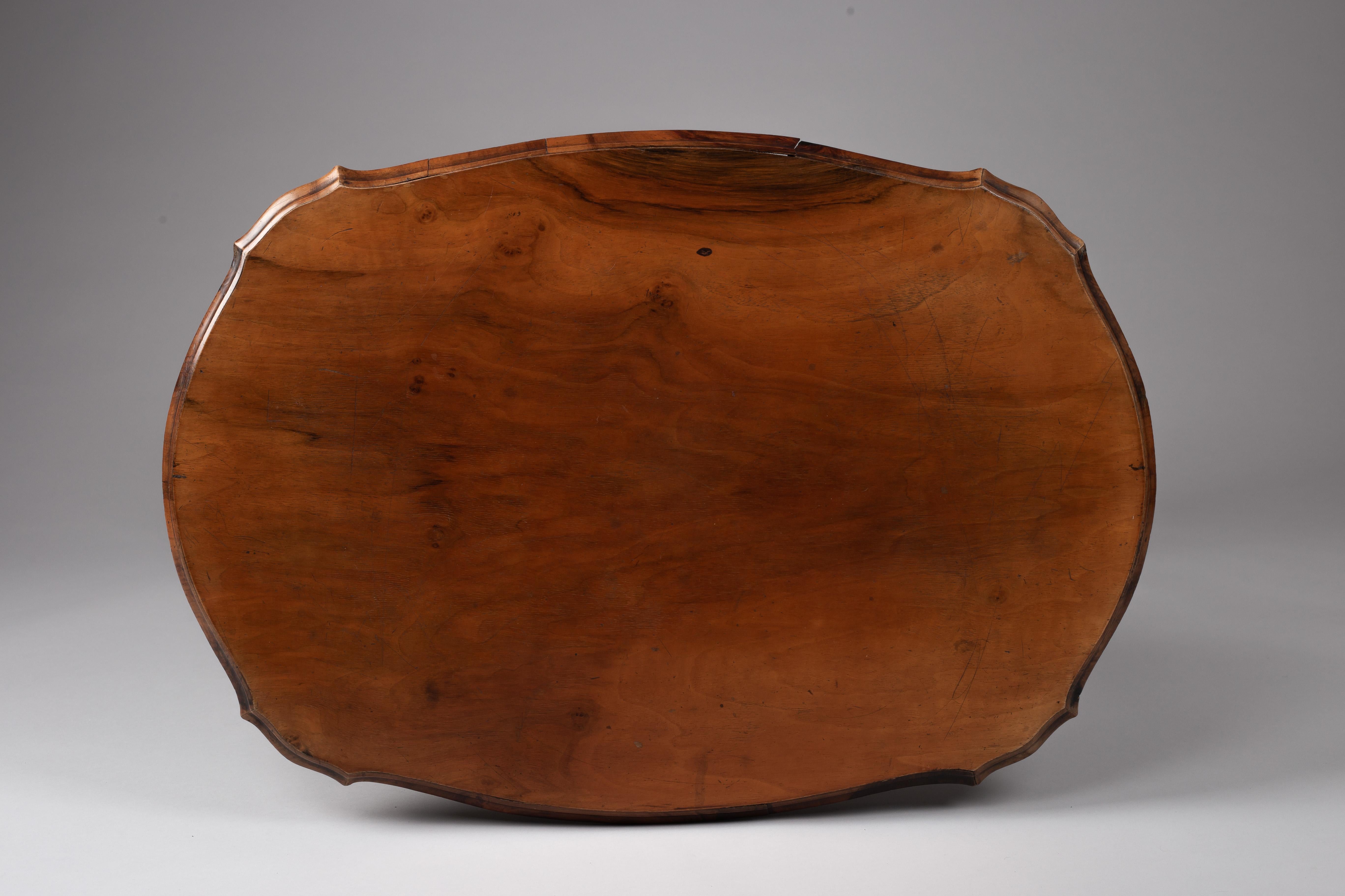 Michael Thonet, table d'appoint en bois courbé du XIXe siècle n° 1, Autriche en vente 3