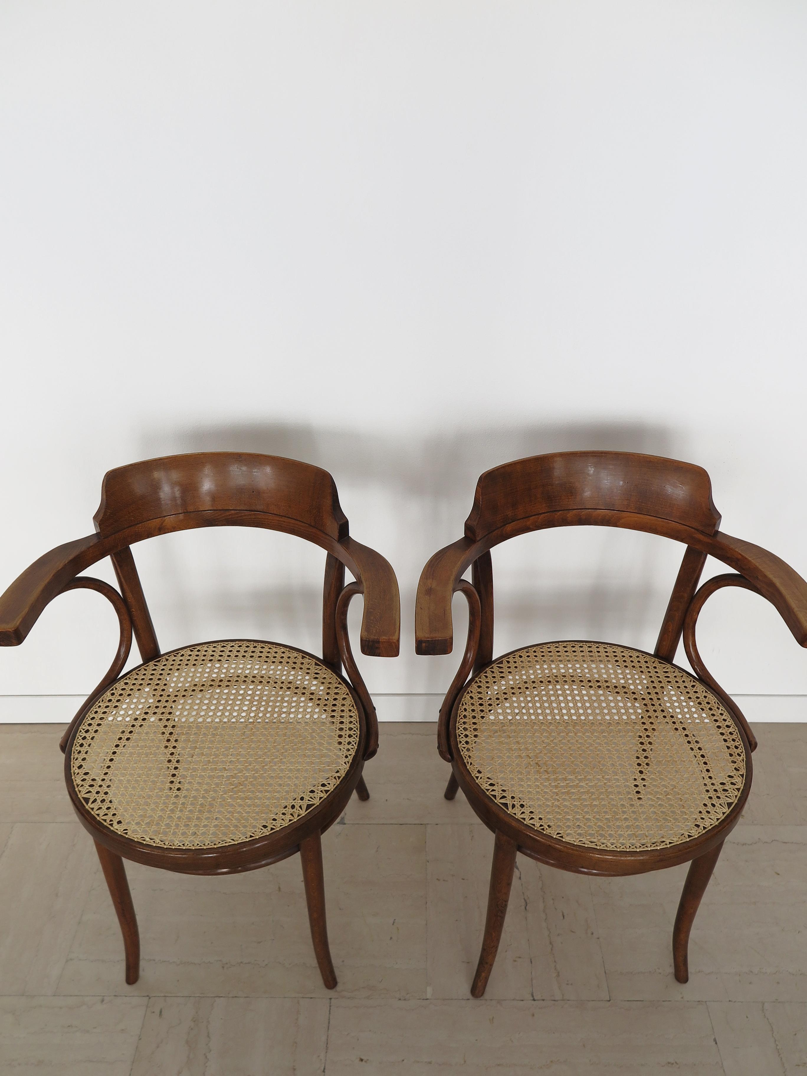 Michael Thonet für Thonet Wood Vienna Stroh Esszimmerstühle 1930s (Mitte des 20. Jahrhunderts) im Angebot