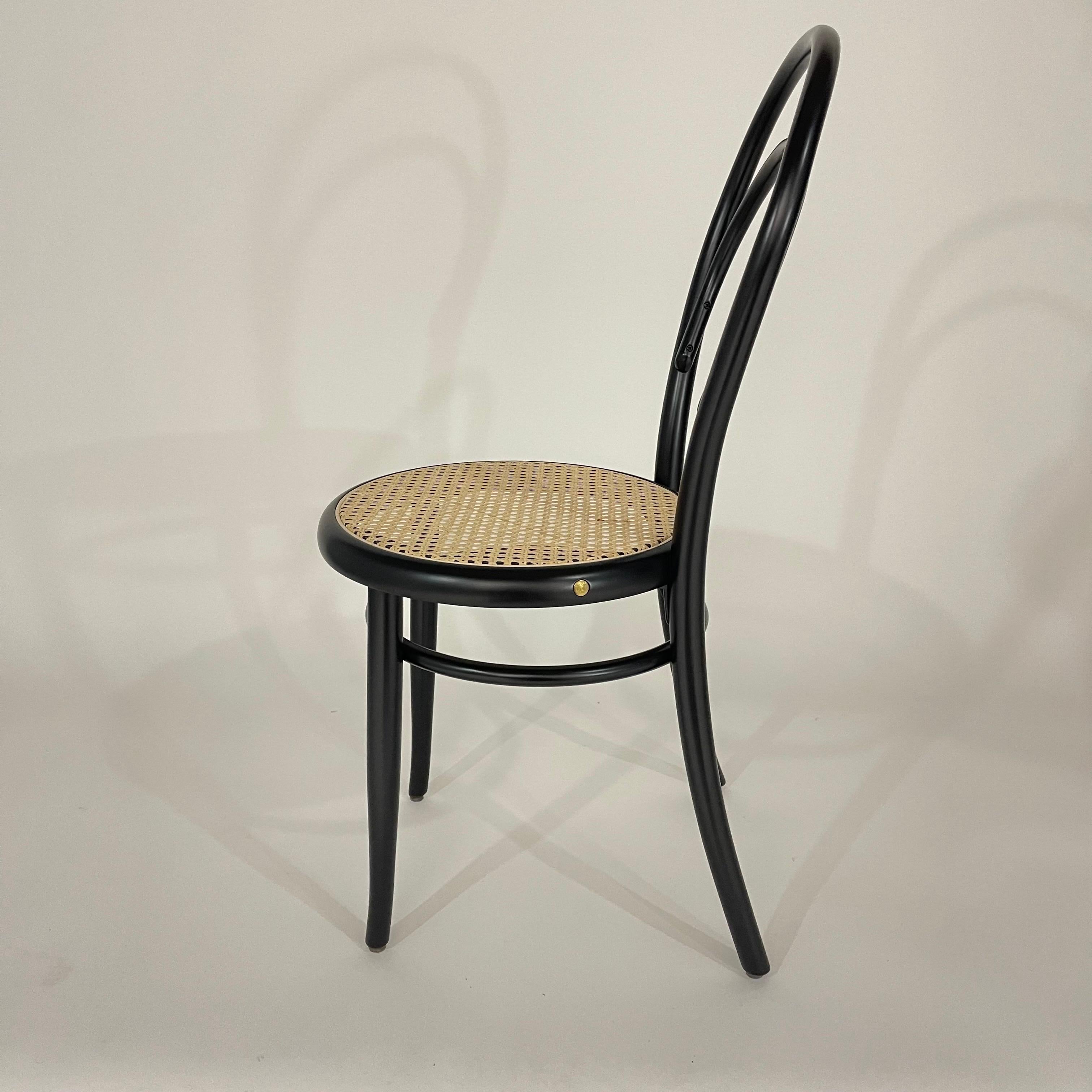 Michael Thonet N. 14 Bistro Dining Chair, Austria For Sale 9