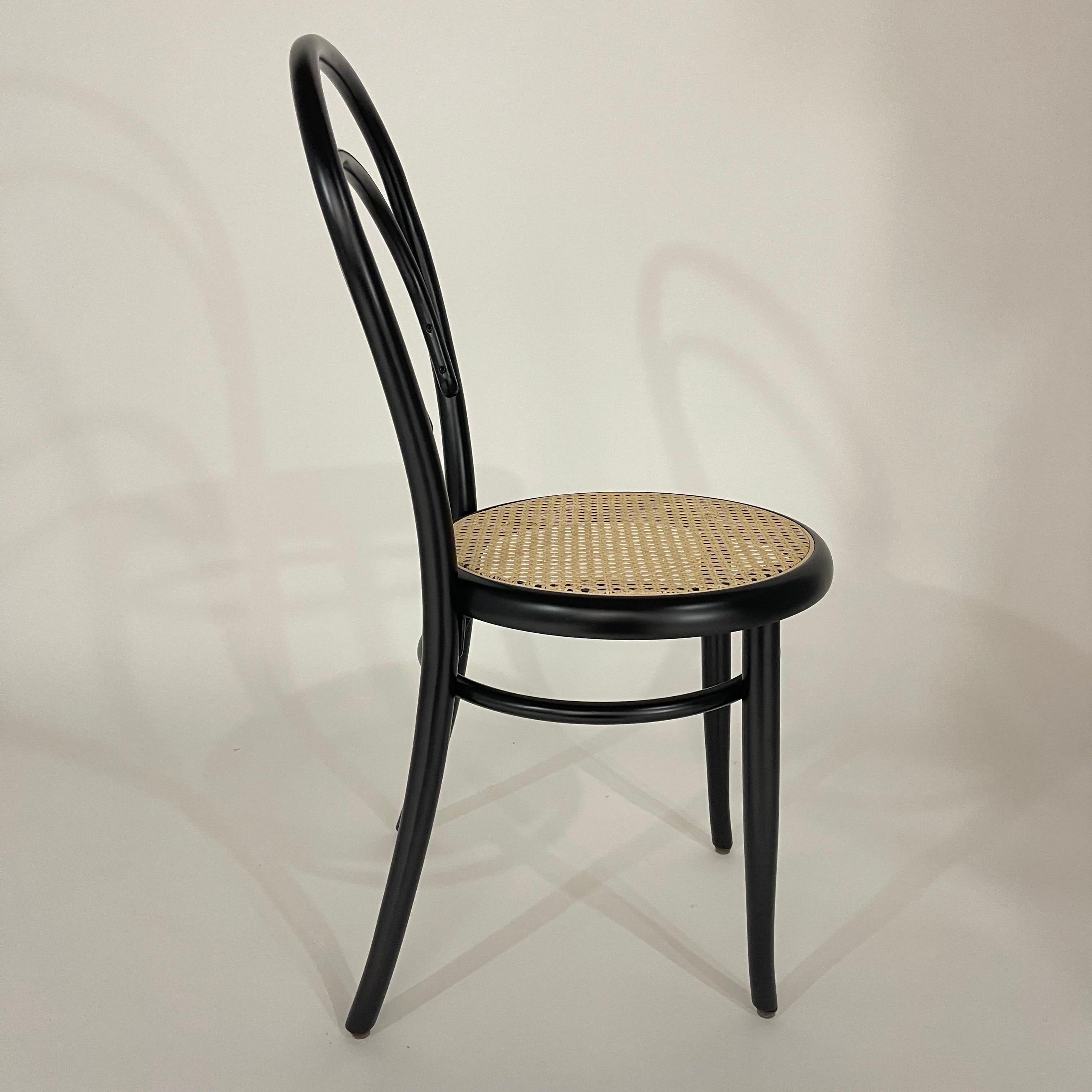 Michael Thonet N. 14 Bistro Dining Chair, Austria For Sale 13
