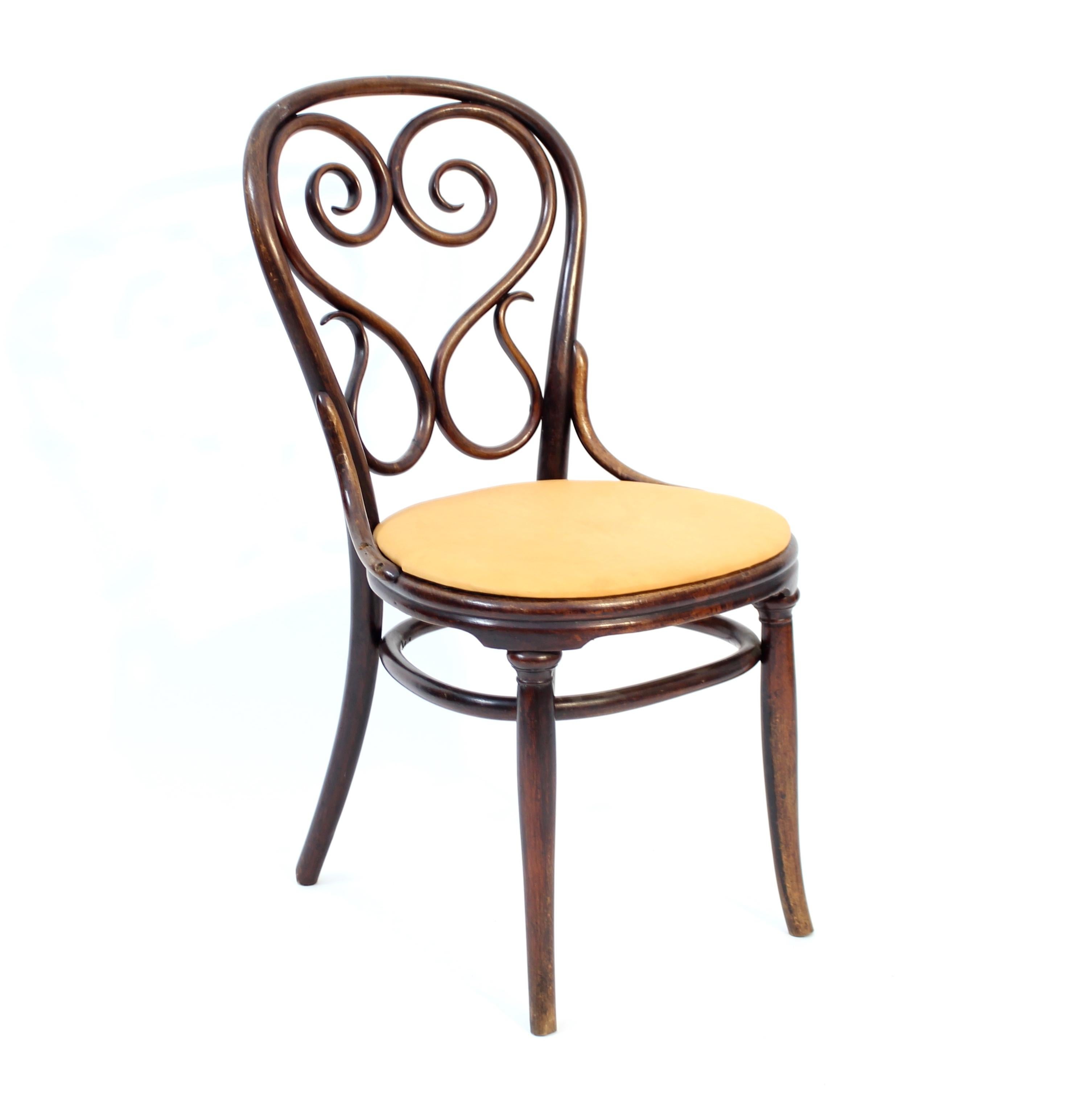 Leather Michael Thonet, rare set of 4 Café Daum chairs for Thonet, 1849