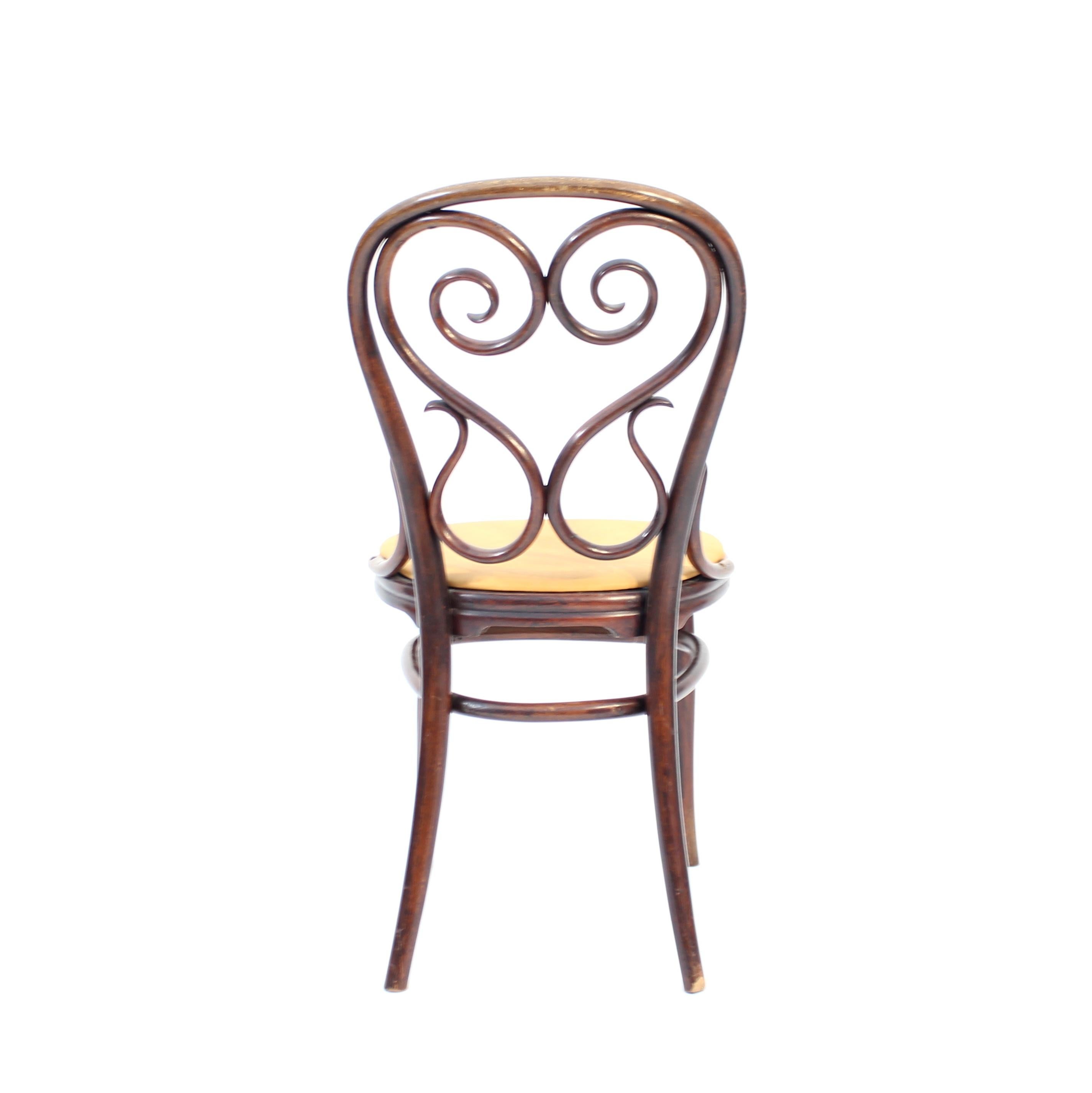 Michael Thonet, rare set of 4 Café Daum chairs for Thonet, 1849 2