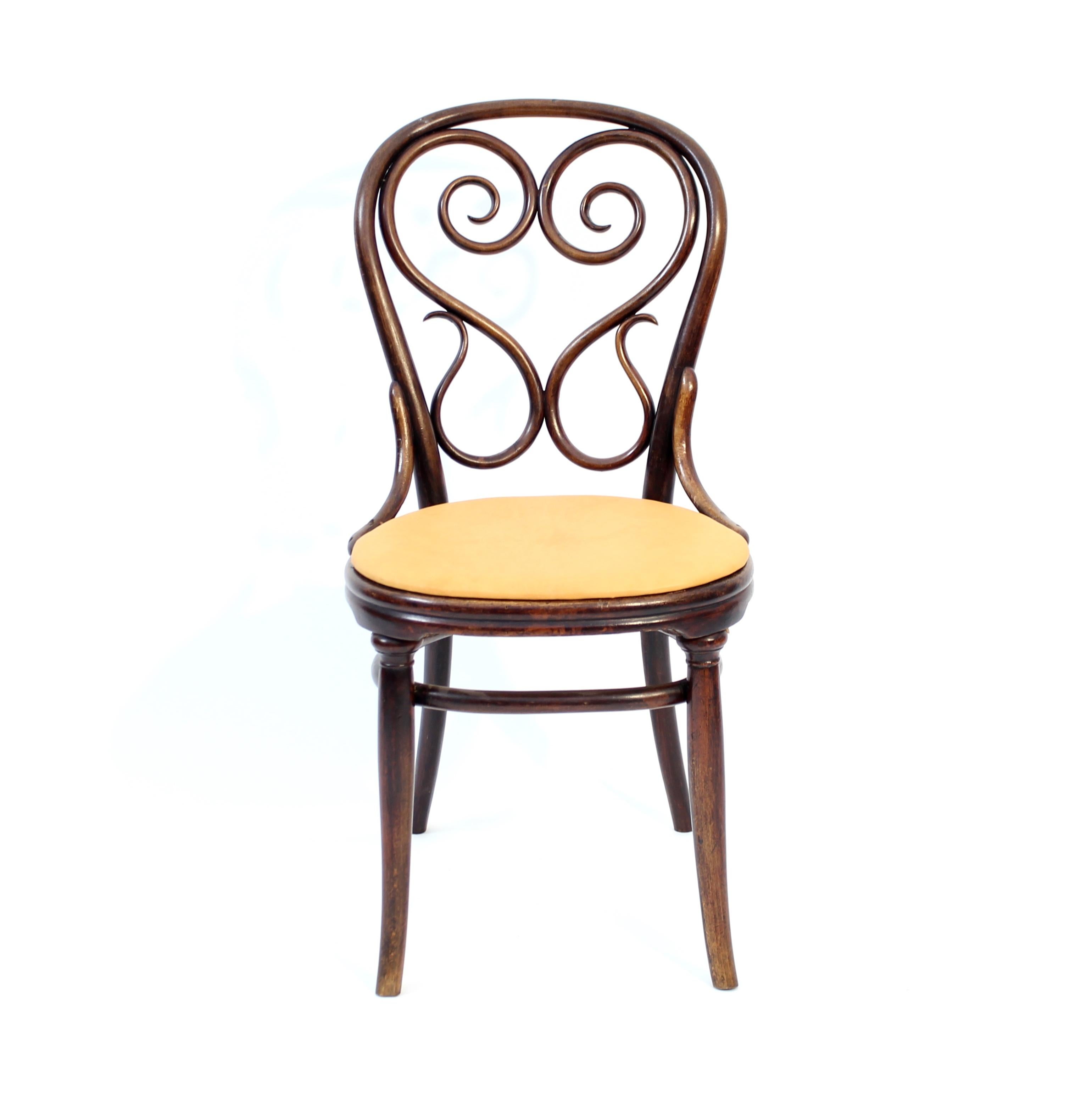 Michael Thonet, rare set of 4 Café Daum chairs for Thonet, 1849 In Good Condition In Uppsala, SE