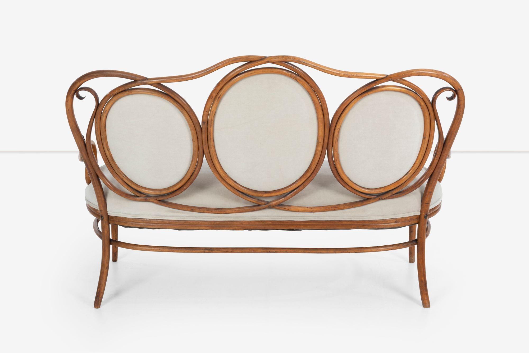 Michael Thonet Sofa Bench NR22 For Sale 1