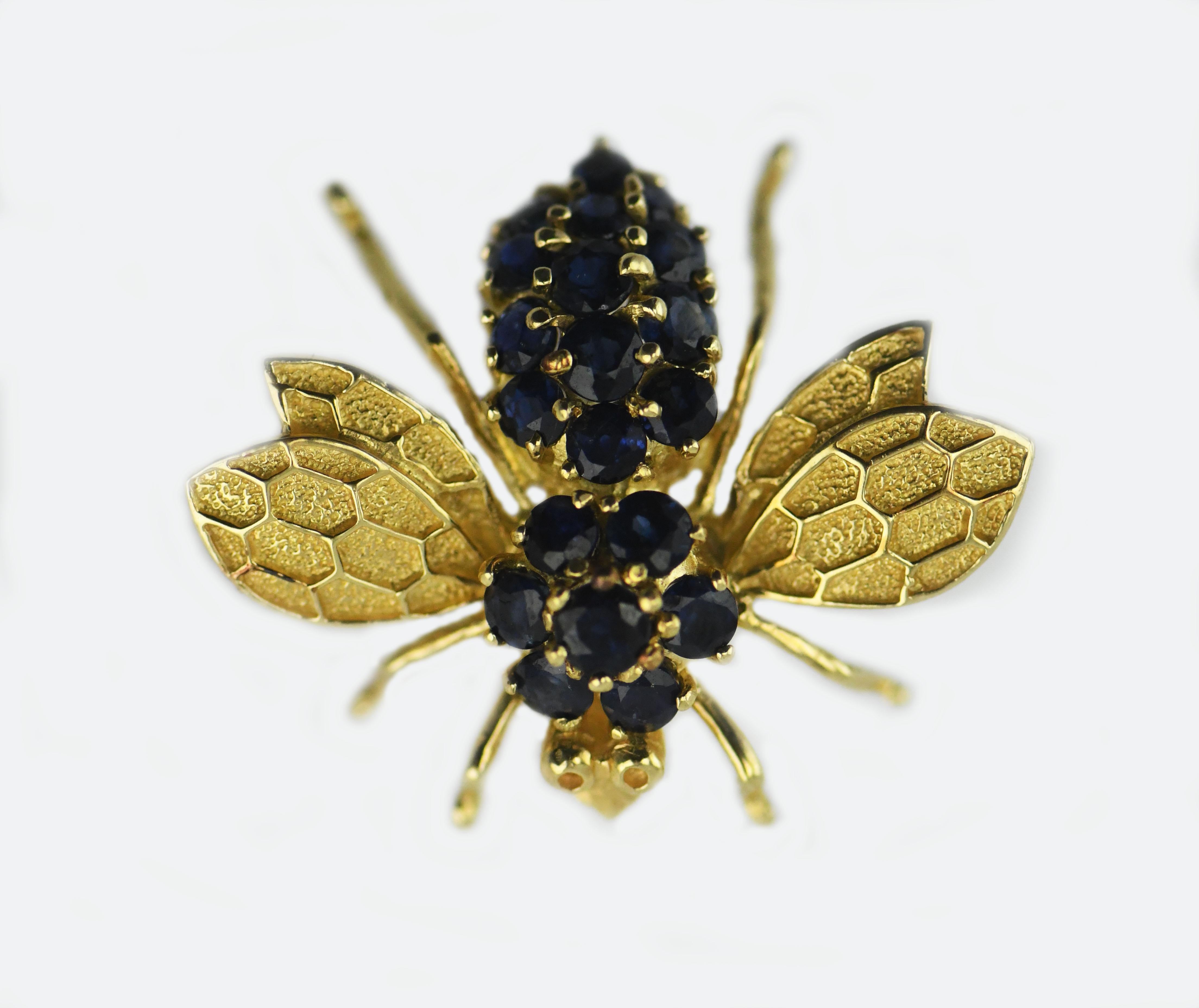 Michael Valitutti 14k Gold Bumble Bee with 20 Sapphires 1.47ctw weighing 6.2 gram. Michael Valitutti G.G. (GIA) has been in the jewelry business since 1980  and holds a Graduate Gemologist diploma from Gemological Institute of America in California.