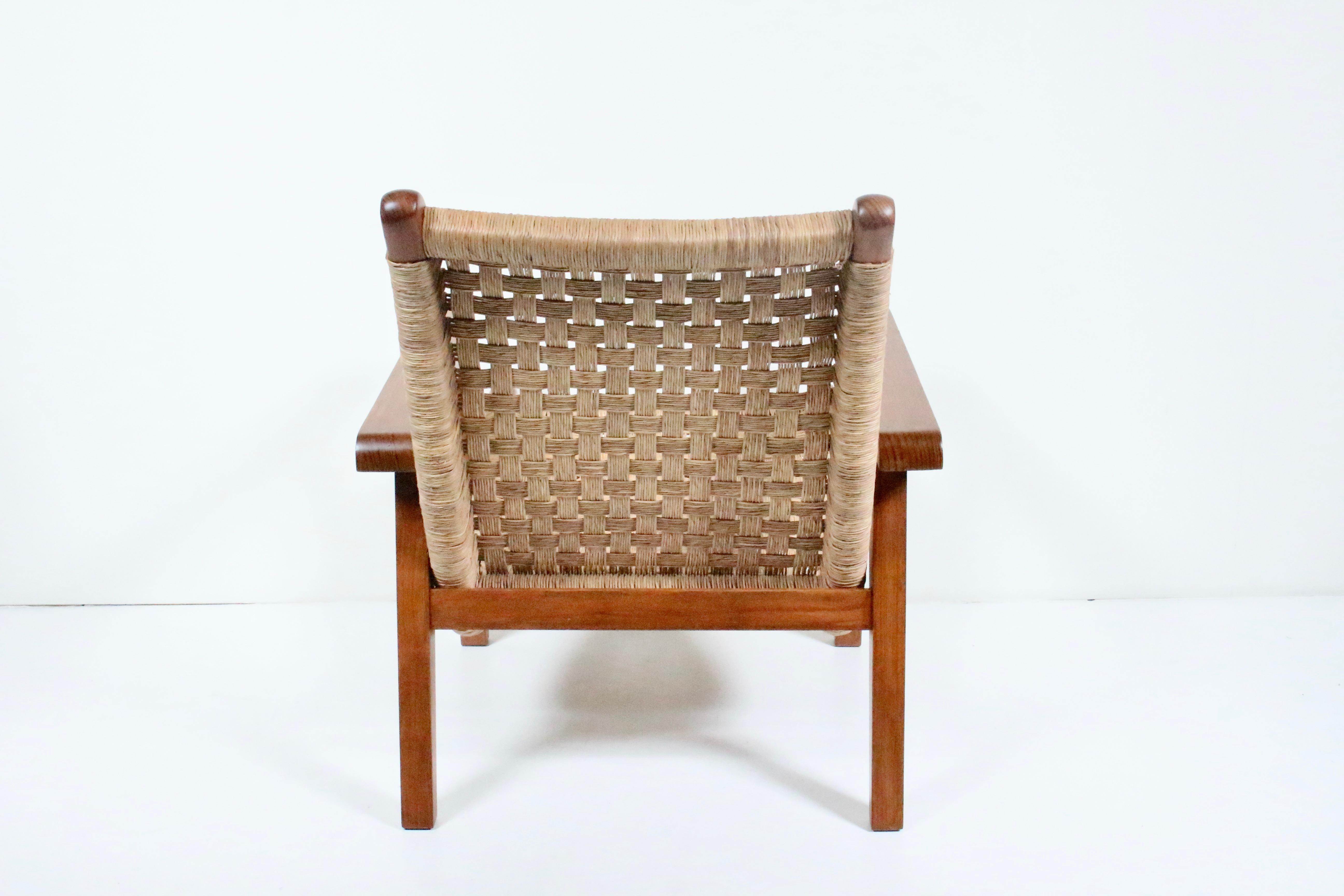 Mexican Michael van Beuren Bauhaus Teak and Raffia Lounge Chair, circa 1940 For Sale