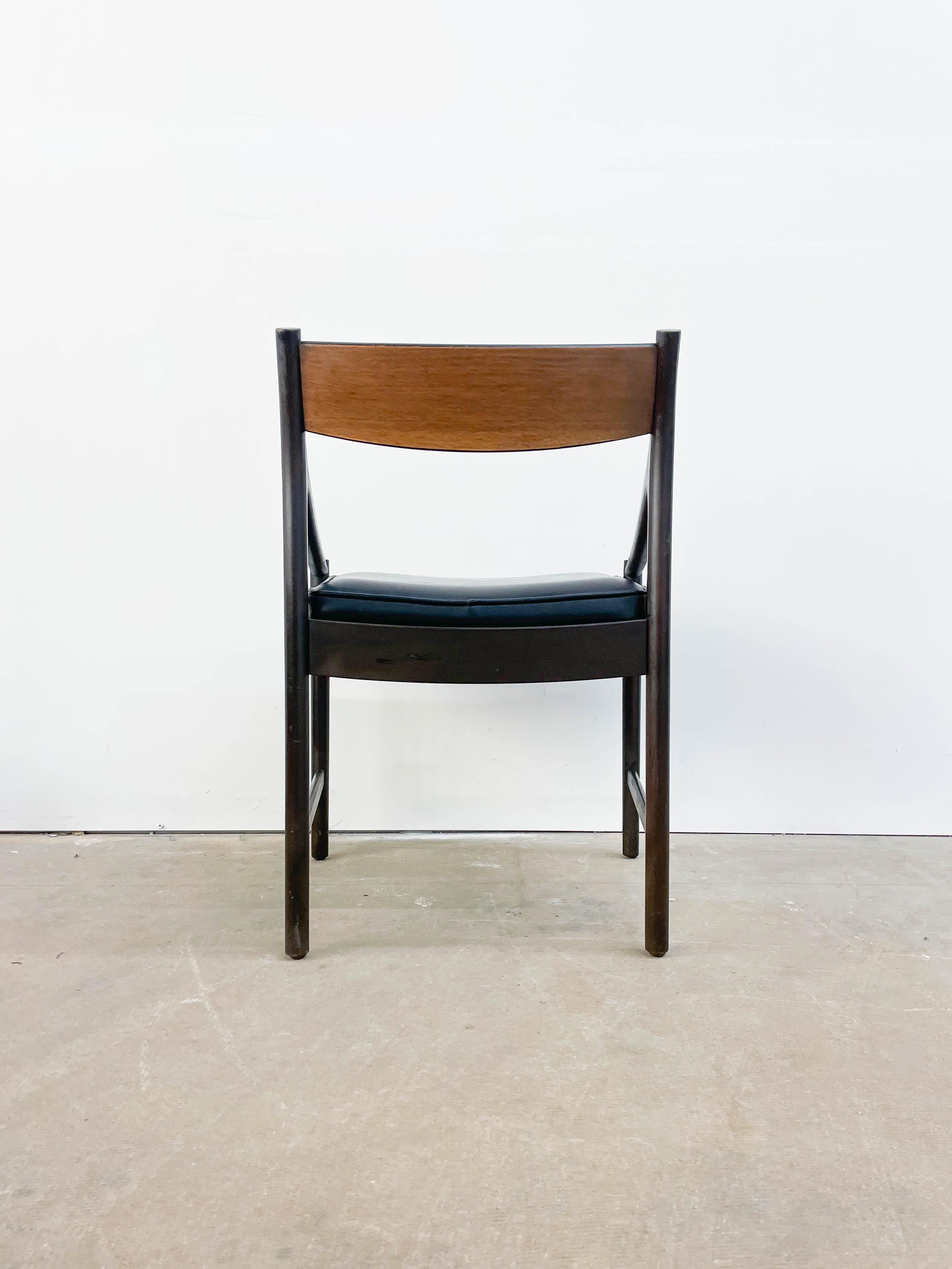 Mid-Century Modern Michael van Beuren 'Edimburgo' Armchair For Sale