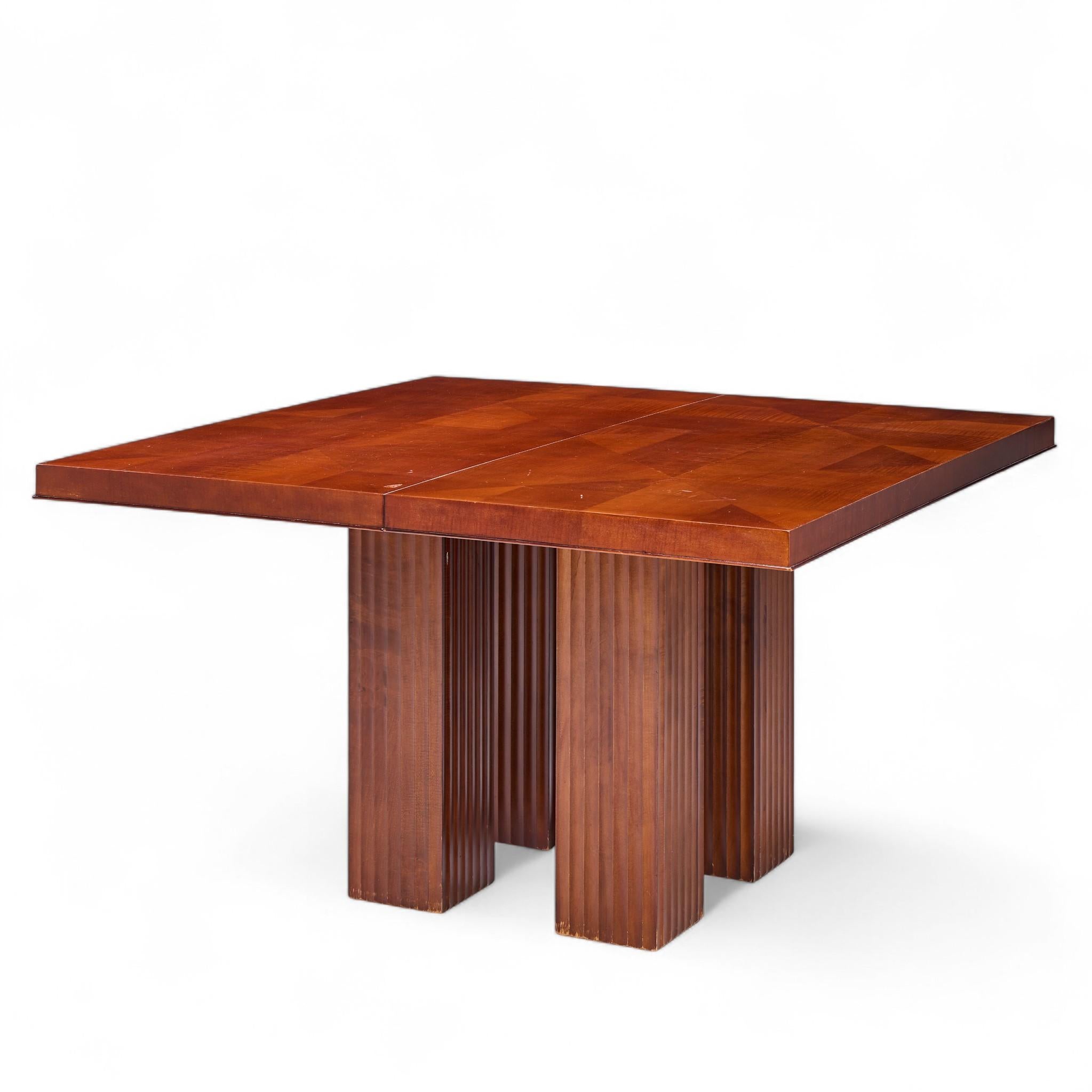 Michael Vanderbyl para Baker Mesa de comedor extensible arquetipo caoba - 1 hoja en venta 1