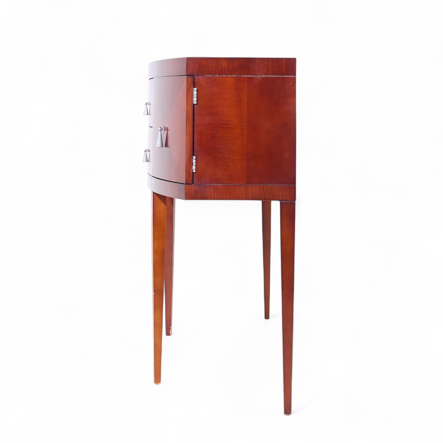 Michael Vanderbyl for Baker Furniture Archetype Mahogany Credenza In Good Condition For Sale In Countryside, IL