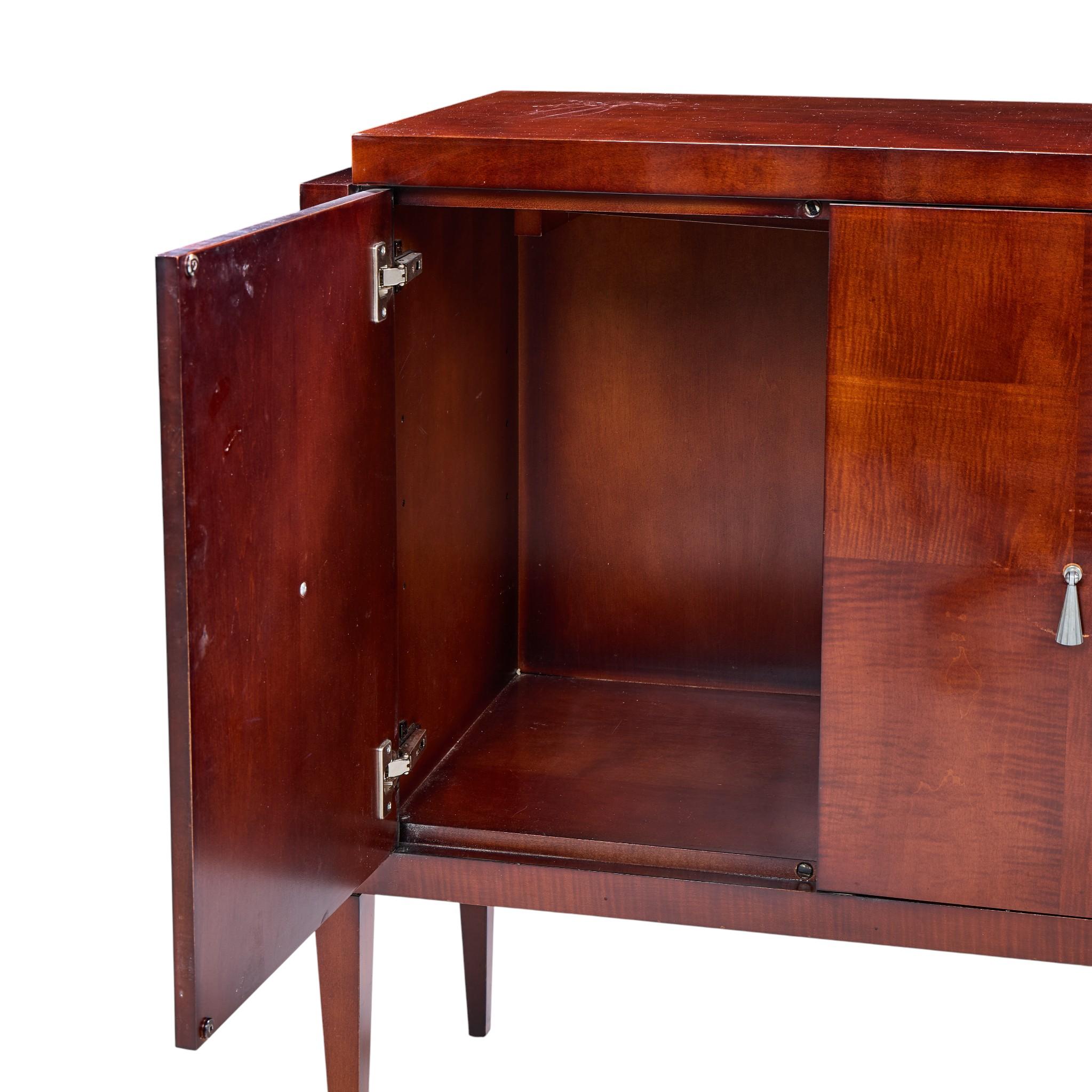 Credenza arquetipo de caoba Michael Vanderbyl para Baker Furniture Caoba en venta