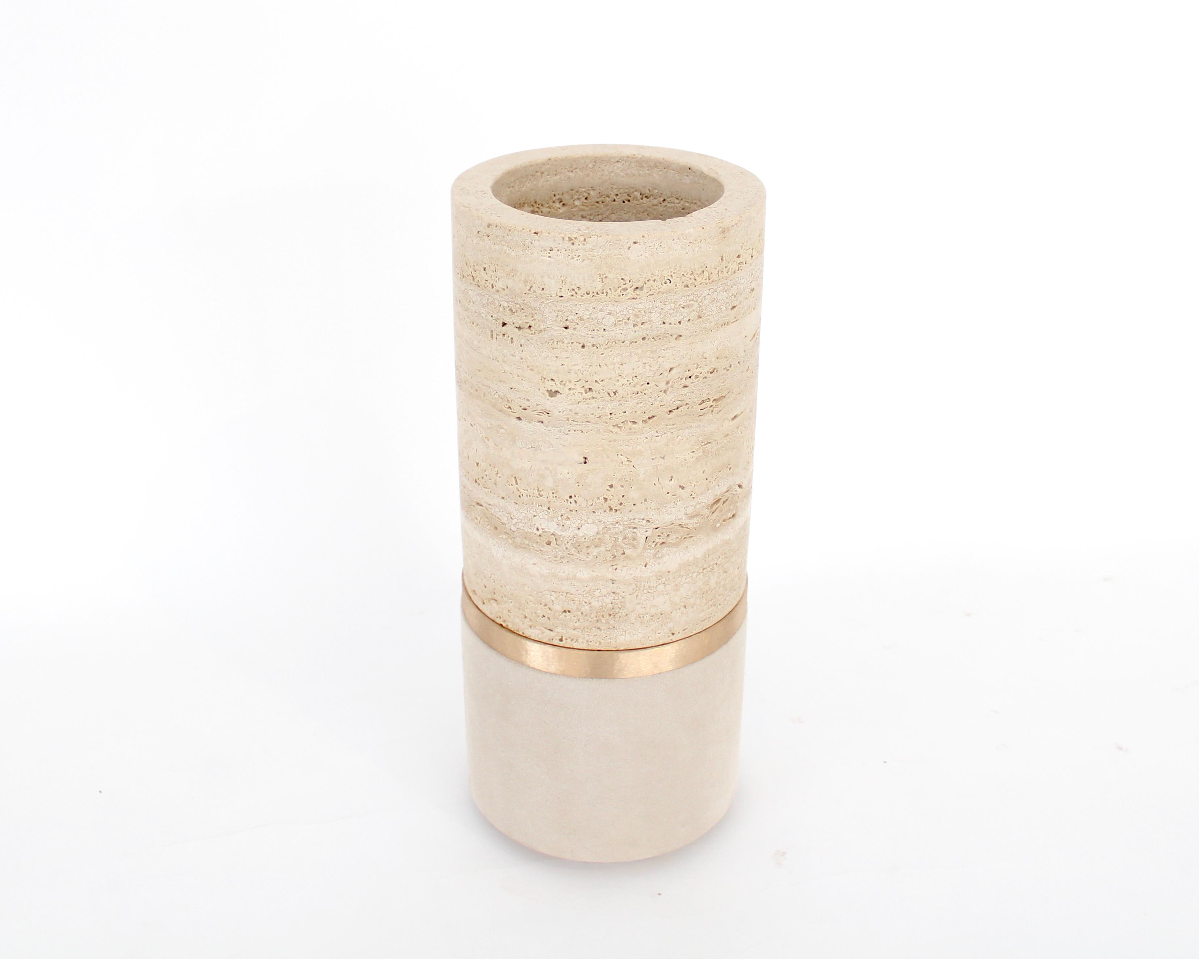 Michaël Verheyden Vase Dure Marbre Travertin Bronze Suede Neuf - En vente à Chicago, IL
