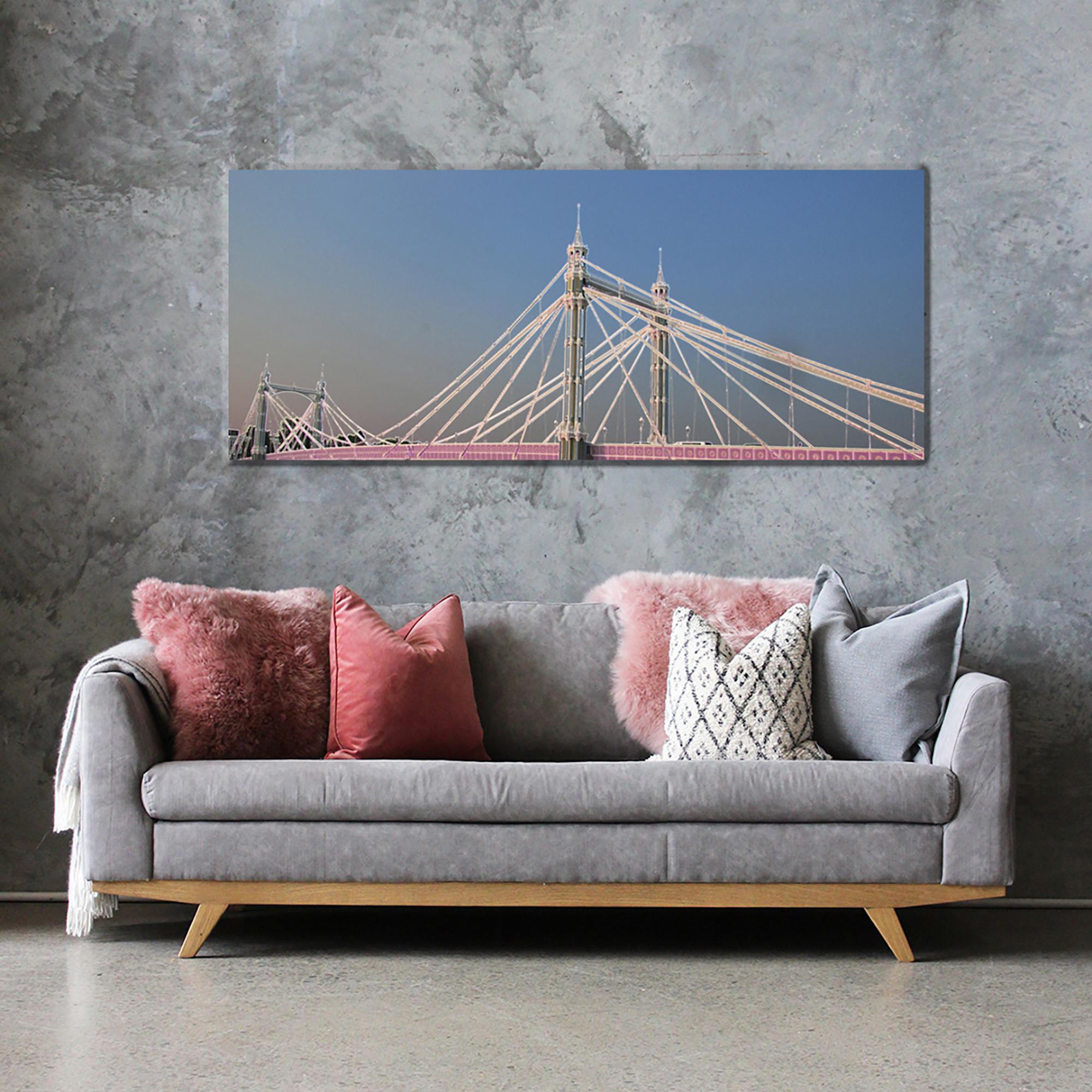 Albert Bridge, Aluminium Par Michael Wallner [2019]

édition_limitée
Aluminium brossé
Edition numéro 25
Taille de l'image : H:50 cm x L:135 cm
Taille complète de l'œuvre non encadrée : H:50 cm x L:135 cm x P:0.3cm
Vendu sans cadre
Veuillez noter que
