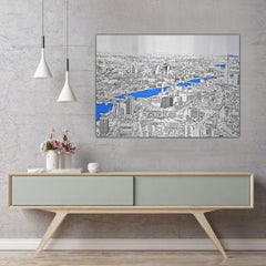 Above and Beyond, Paesaggio di Londra, arte in alluminio blu e argento