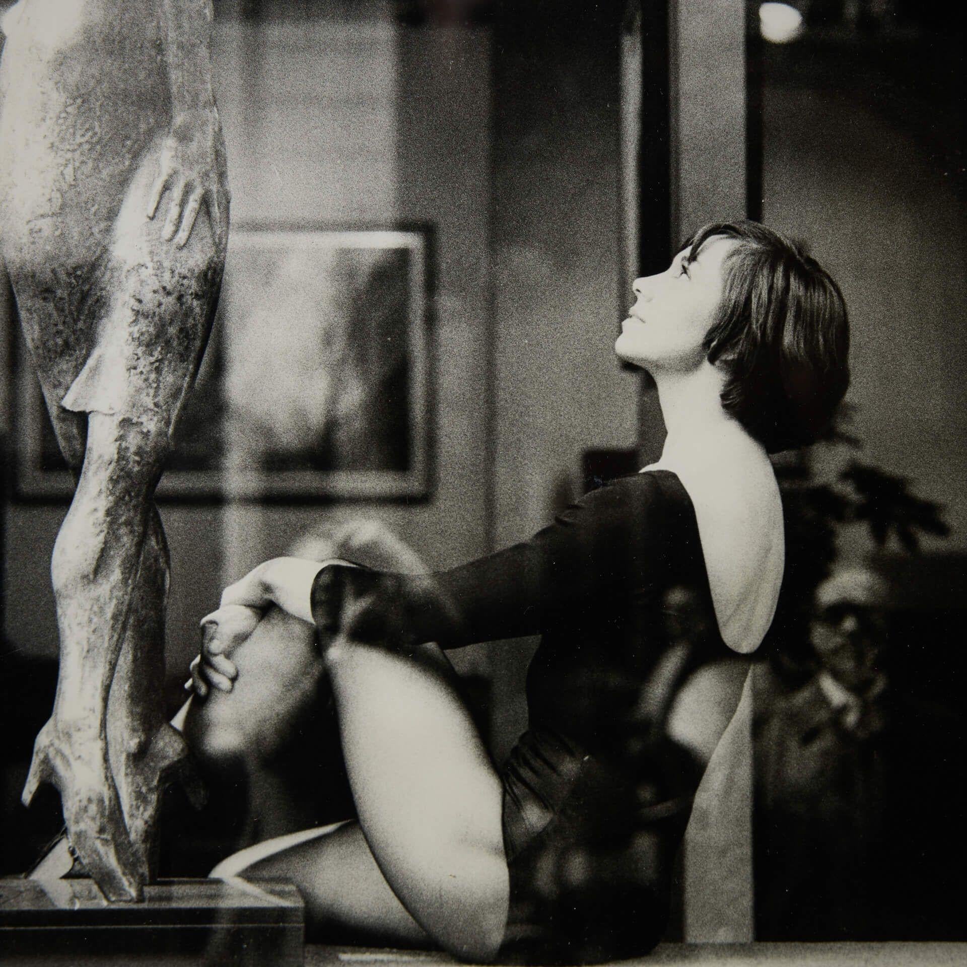 English Michael Ward Photo of John W. Mills ‘Irma La Douce' For Sale