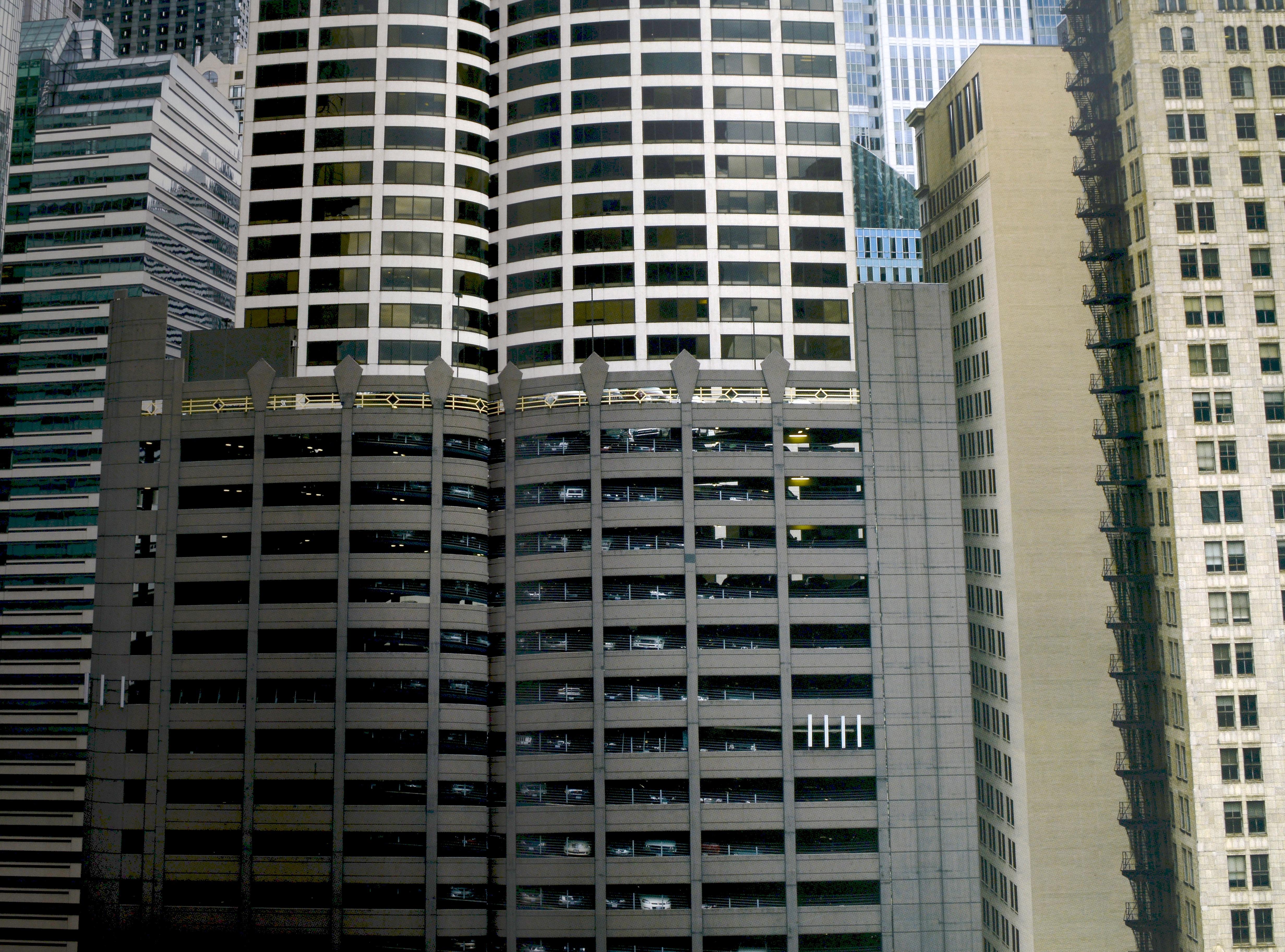 Michael Wolf The Transparent City de Geoff Manaugh et Natasha Egan, 1ère édition en vente 14