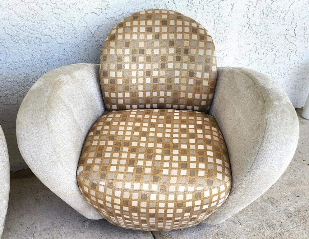 Michael Wolk Miami Club Stühle Swivel Pair (Ende des 20. Jahrhunderts) im Angebot