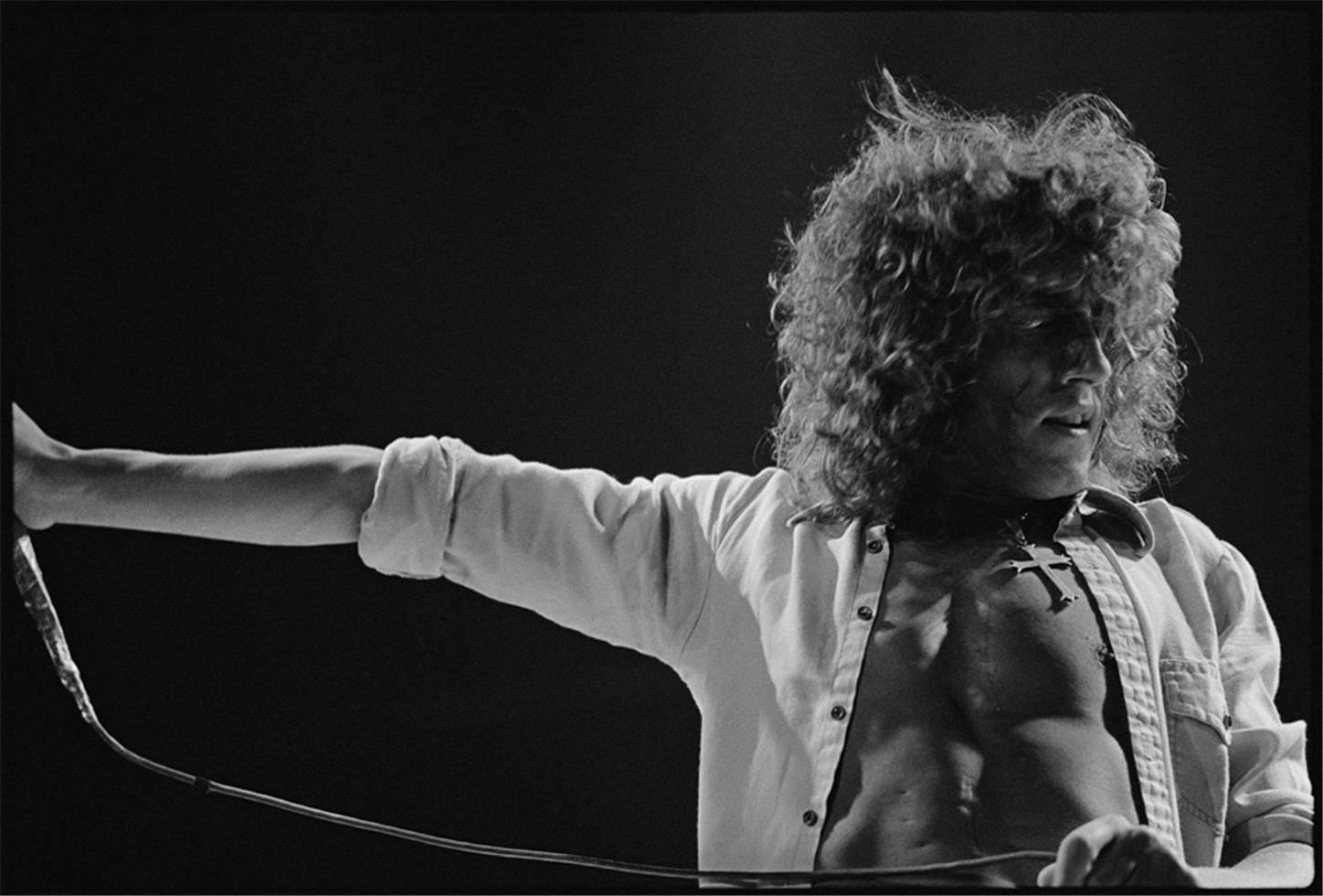 Michael Zagaris Black and White Photograph – Roger Daltrey 1978