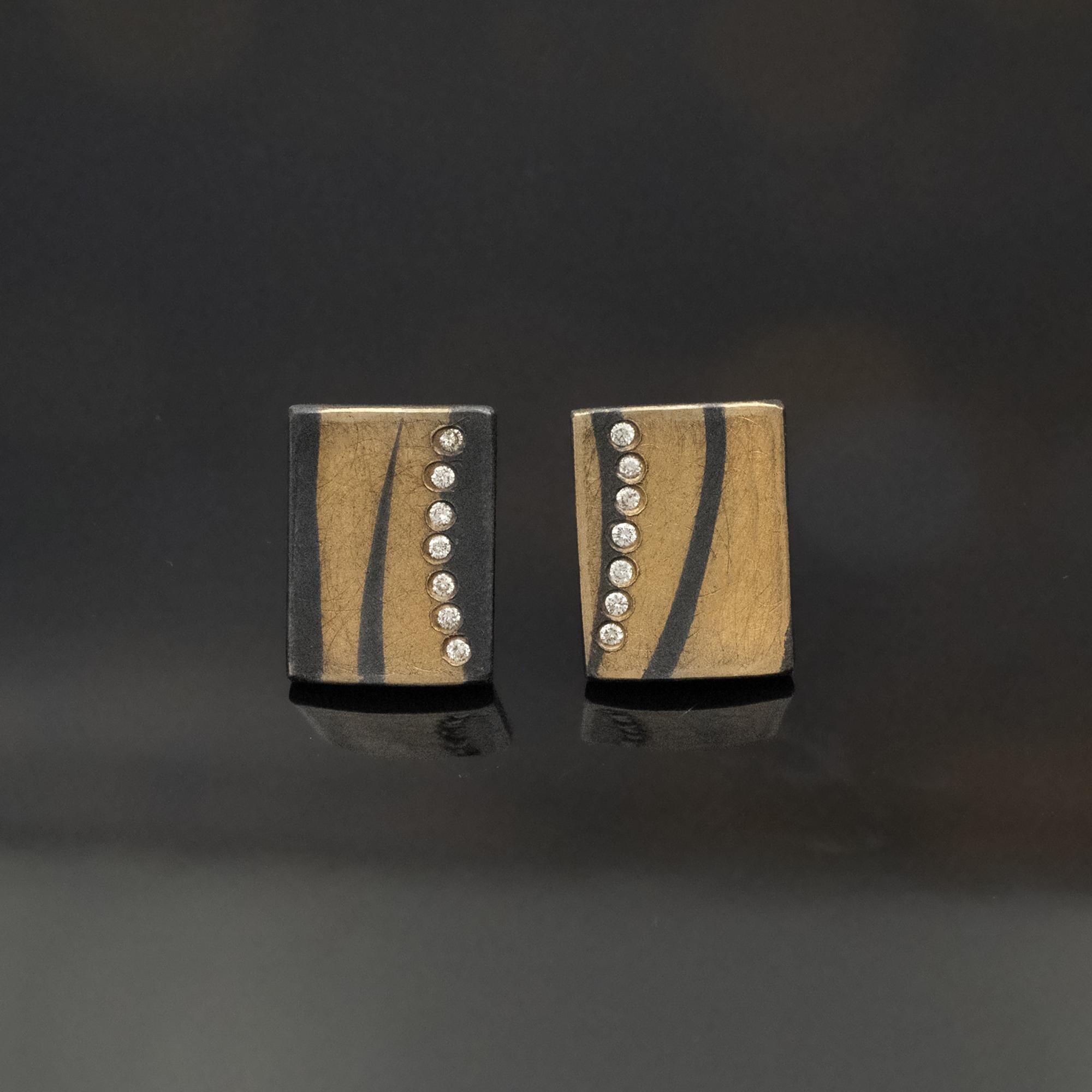 Modernista Orecchini in oro e argento con diamanti di Michael Zobel in vendita