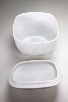 Michaela Frey für AK Kaiser Op Art Biskuitporzellangefäß mit Deckel aus Biskuit, 1960er Jahre