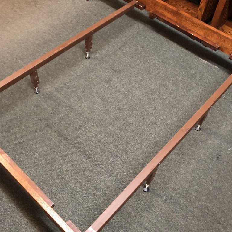 Michaels Furniture Mission Queen Bed For Sale at 1stDibs