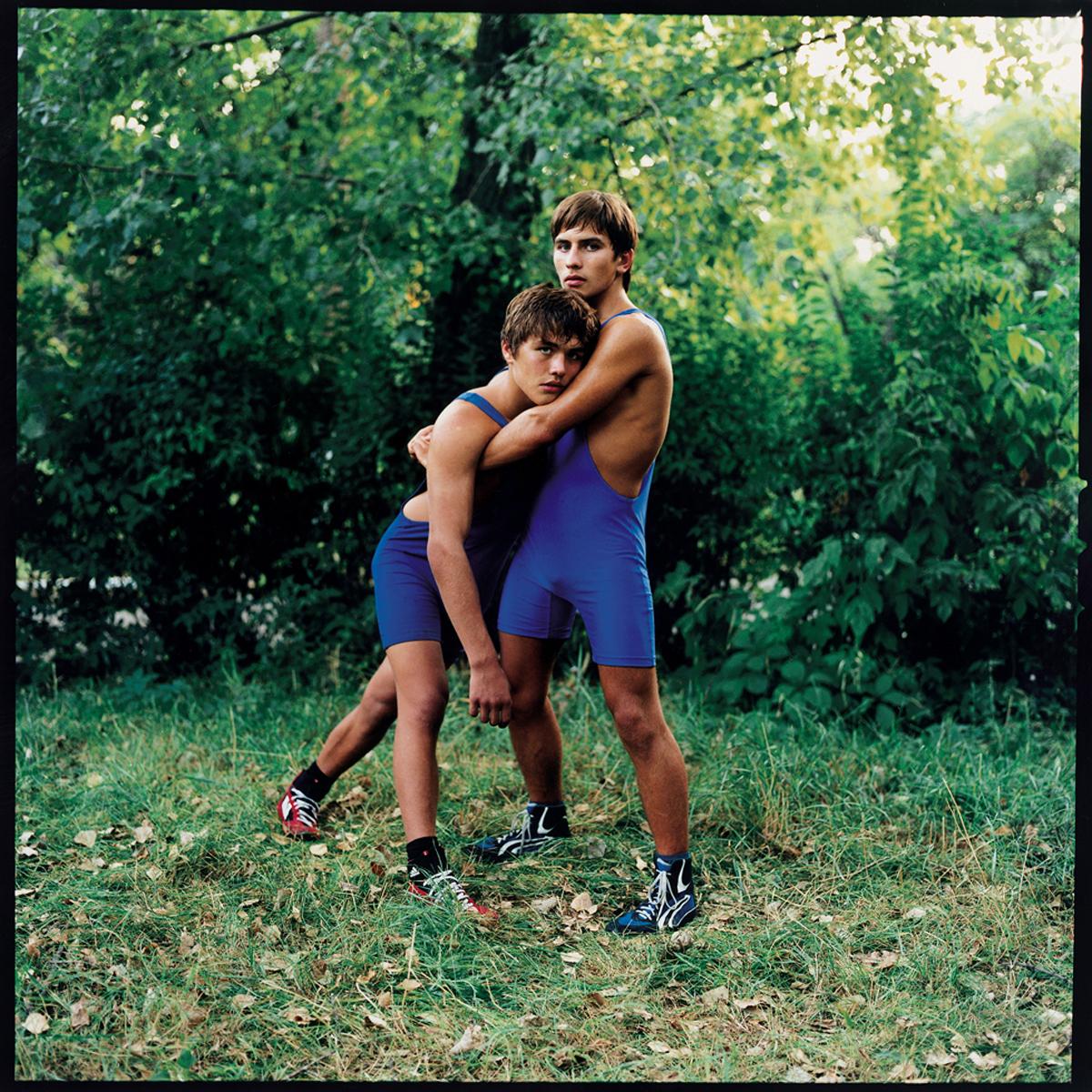 Portrait Photograph di Michal Chelbin - Mikhael e Ilya