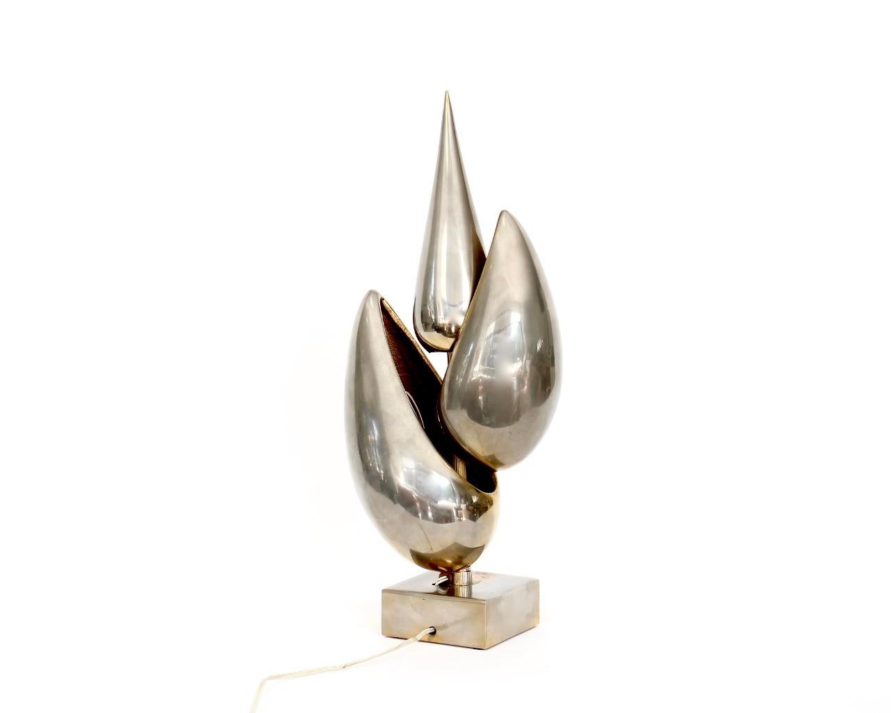 Français Lampe de table en bronze moucheté de Michel Armand en vente