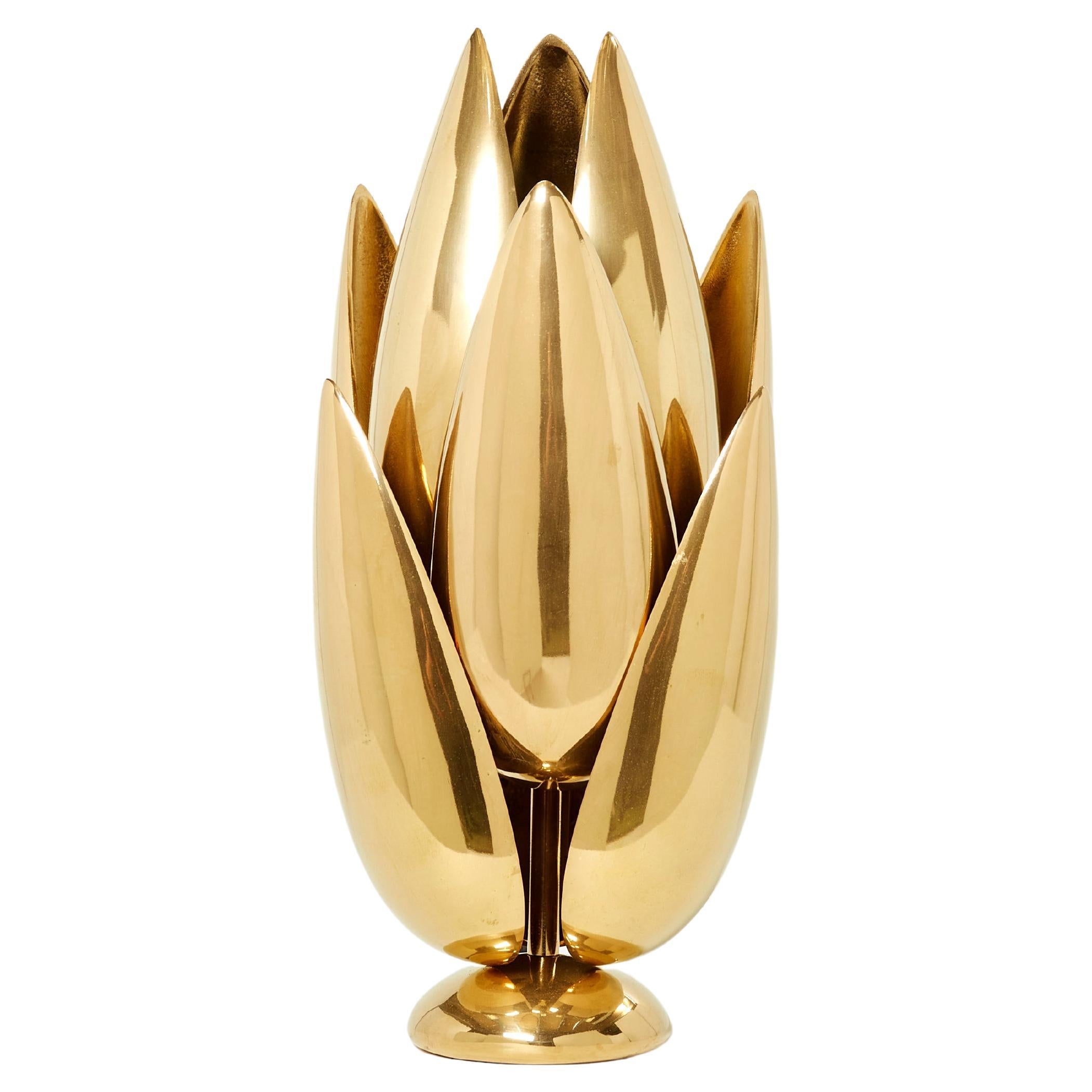 Modernistische Lotus-Skulptur-Tischlampe aus vergoldeter Bronze von Michel Armand, 1970
