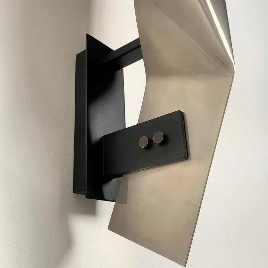 Grande applique in metallo di Michel Boyer, 1970 circa, Francia. in vendita 5