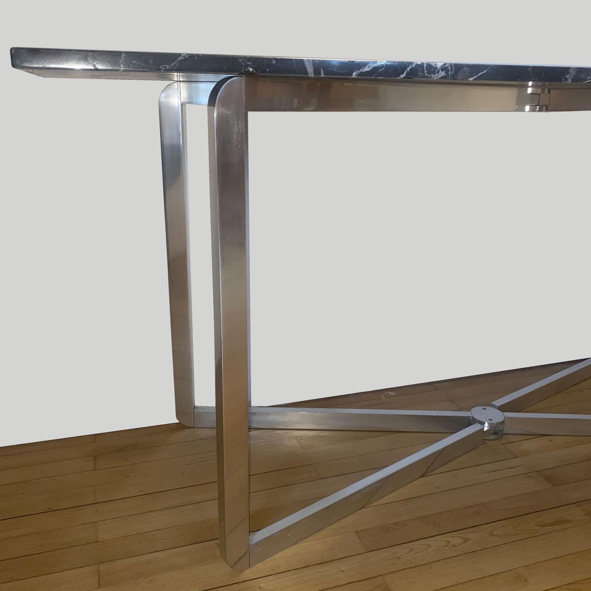 Michel Boyer in marmo e  console in alluminio 1970 In condizioni buone in vendita a Grenoble, FR