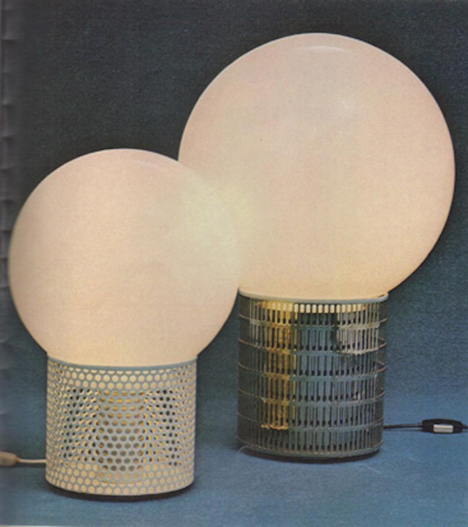 Michel Boyer 'Model 10525’ VERRE LUMIERE, Chrome Steel Opaline Globe Table Lamp For Sale 8