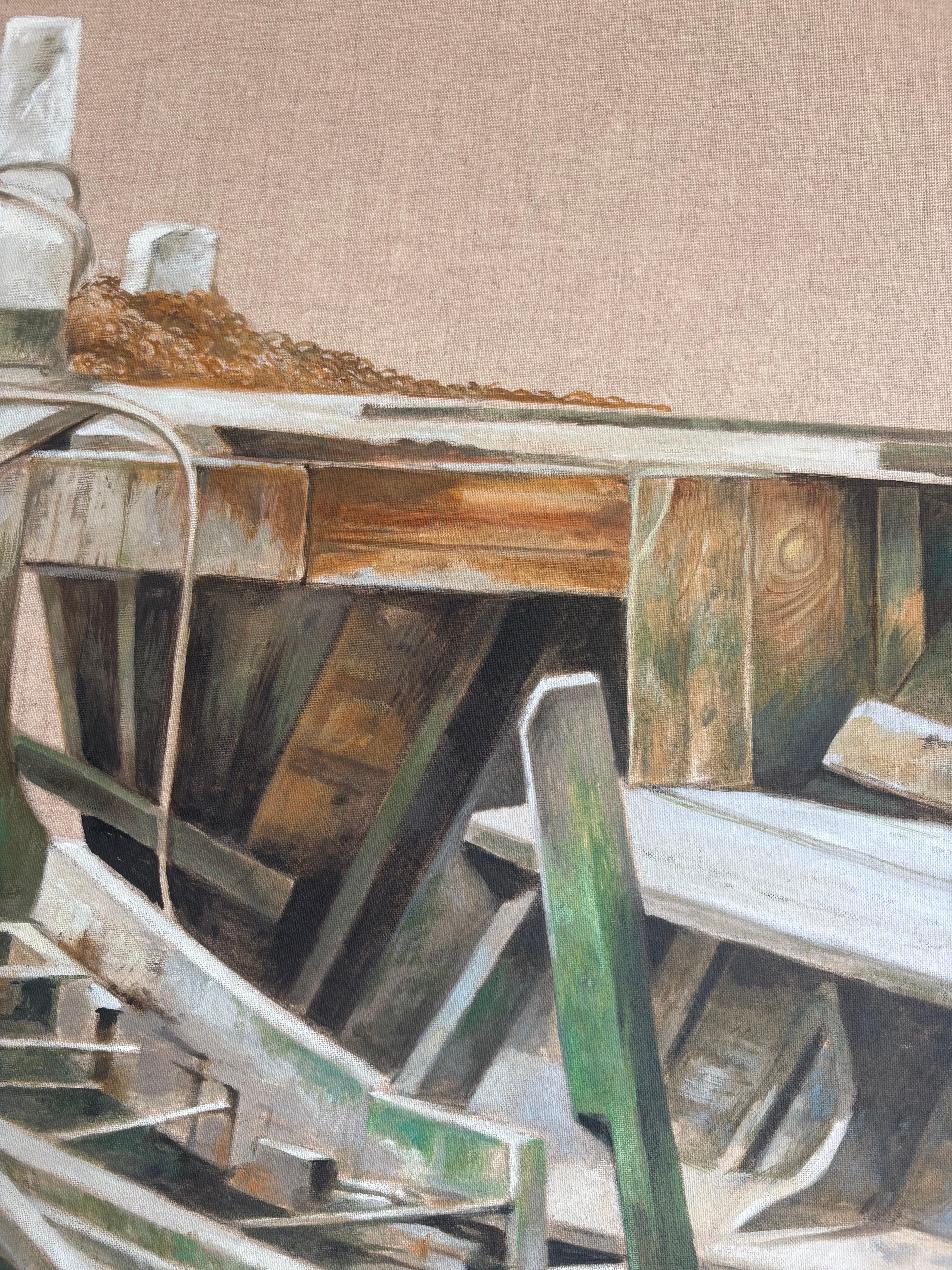 „Verde in View“, ein fotorealistisches Ölgemälde mit Blick auf ein leuchtend grünes Boot (Braun), Still-Life Painting, von Michel Brosseau