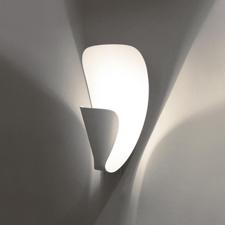 Michel Buffet Mid-Century Modern White B206 Wall Sconce Lamp (Lackiert)