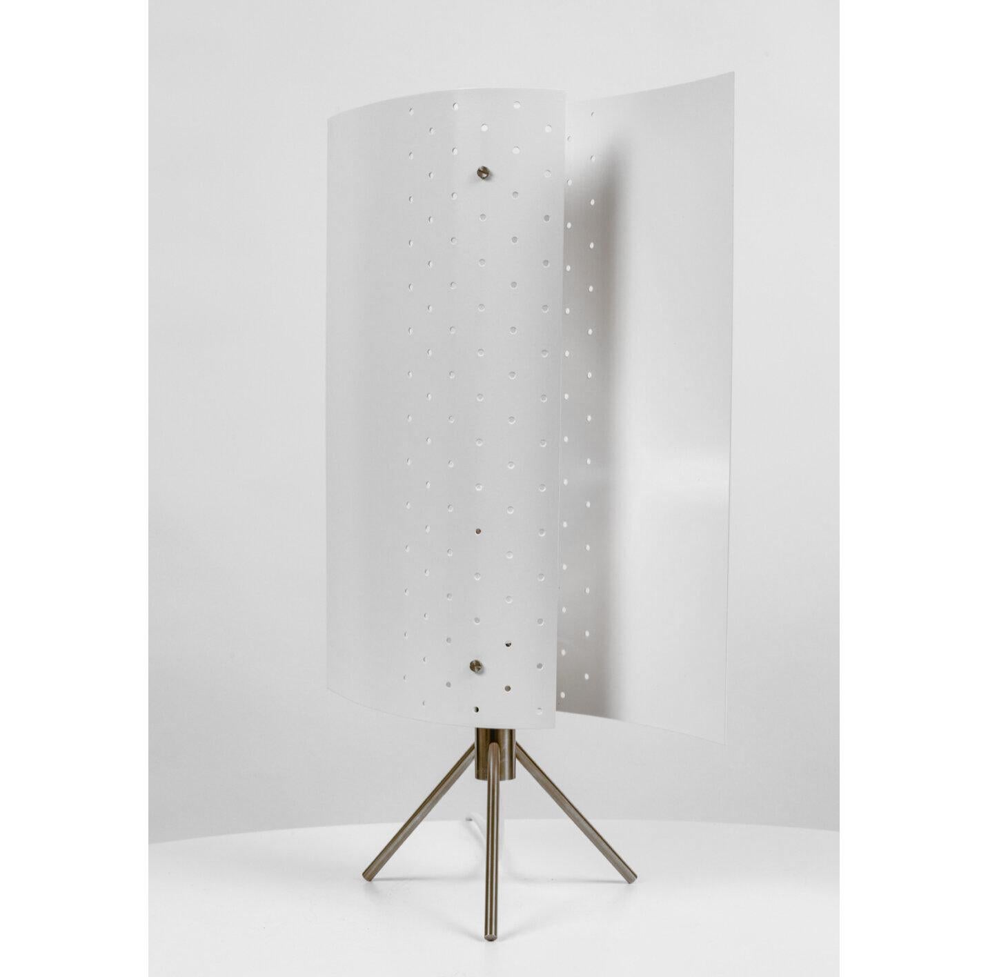 Lacquered Michel Buffet Mid-Century Modern White B207 Desk Lamp Re-Edition
