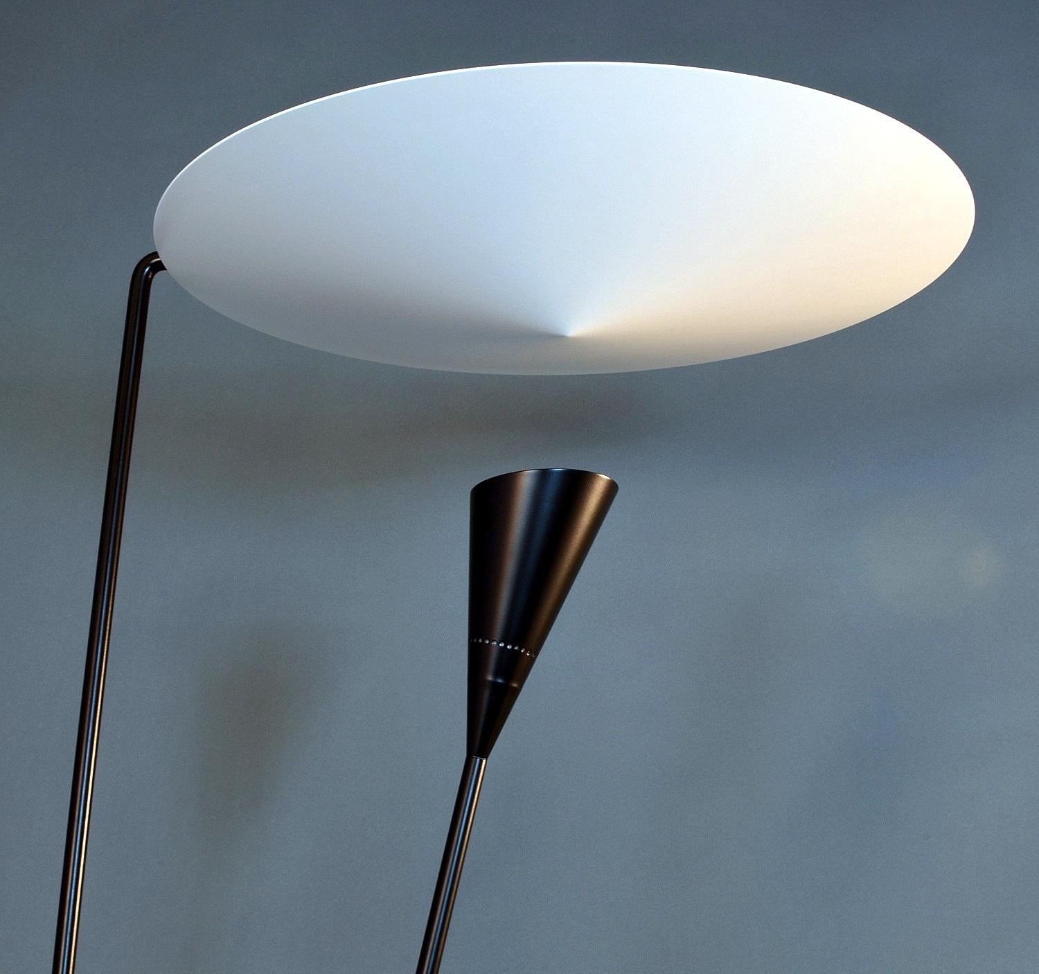 Michel Buffet - White Standing Floor Lamp B211 For Sale 1