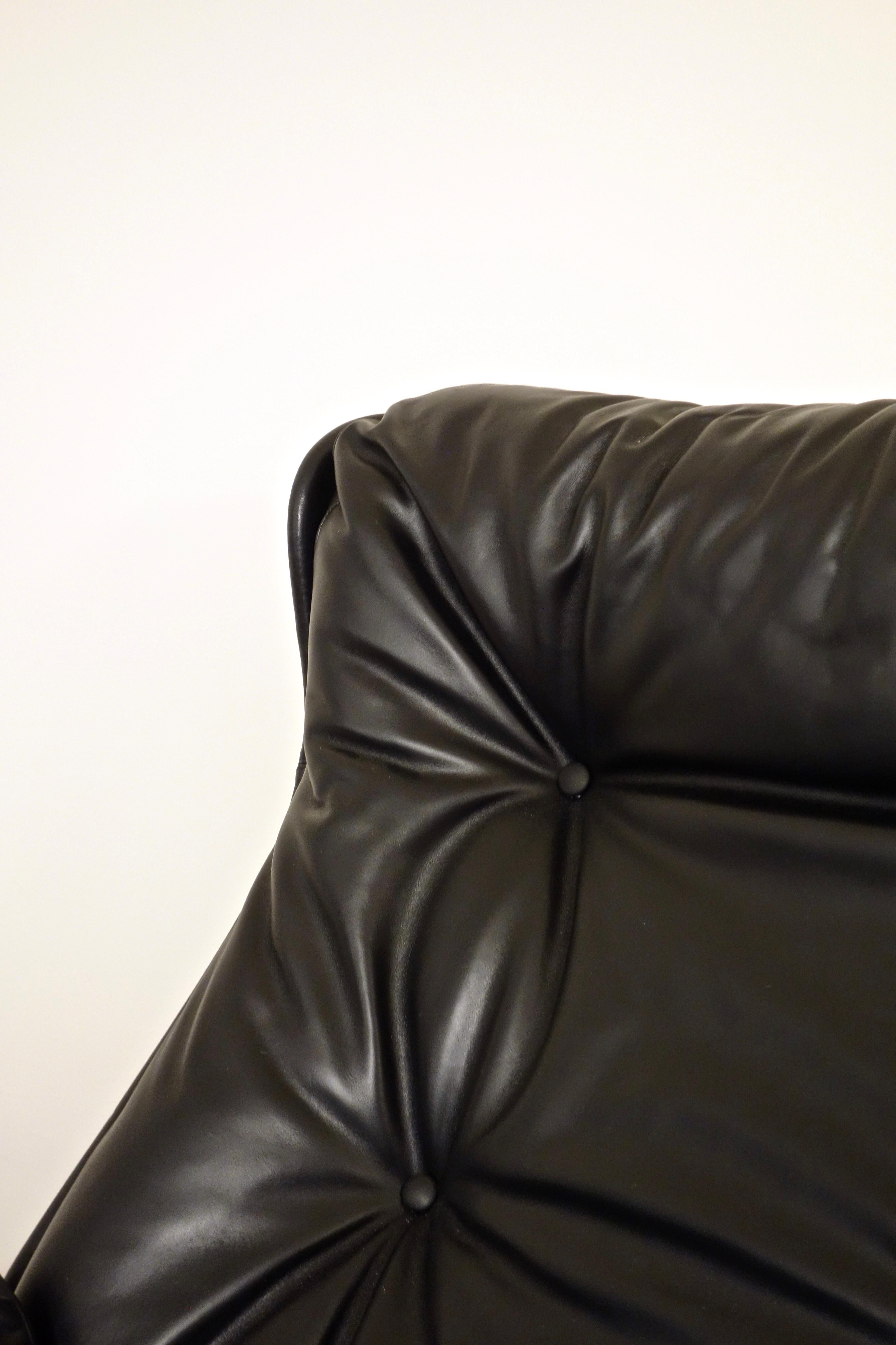 Fin du 20e siècle Michel Cadestin Armchair Orchidée for Airborne, French 1970's en vente