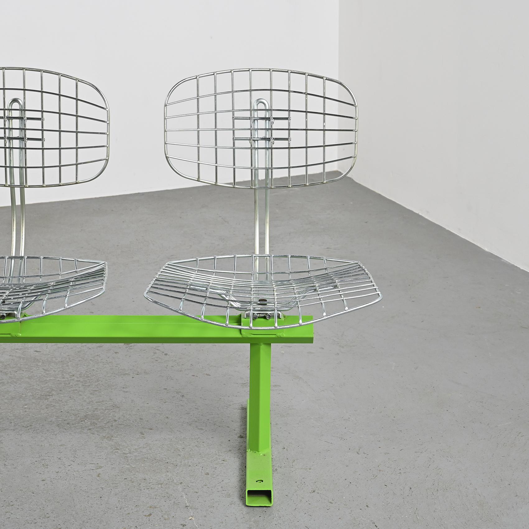 XX secolo Michel Cadestin: Panchina Beaubourg con 4 posti a sedere, 1974 in vendita