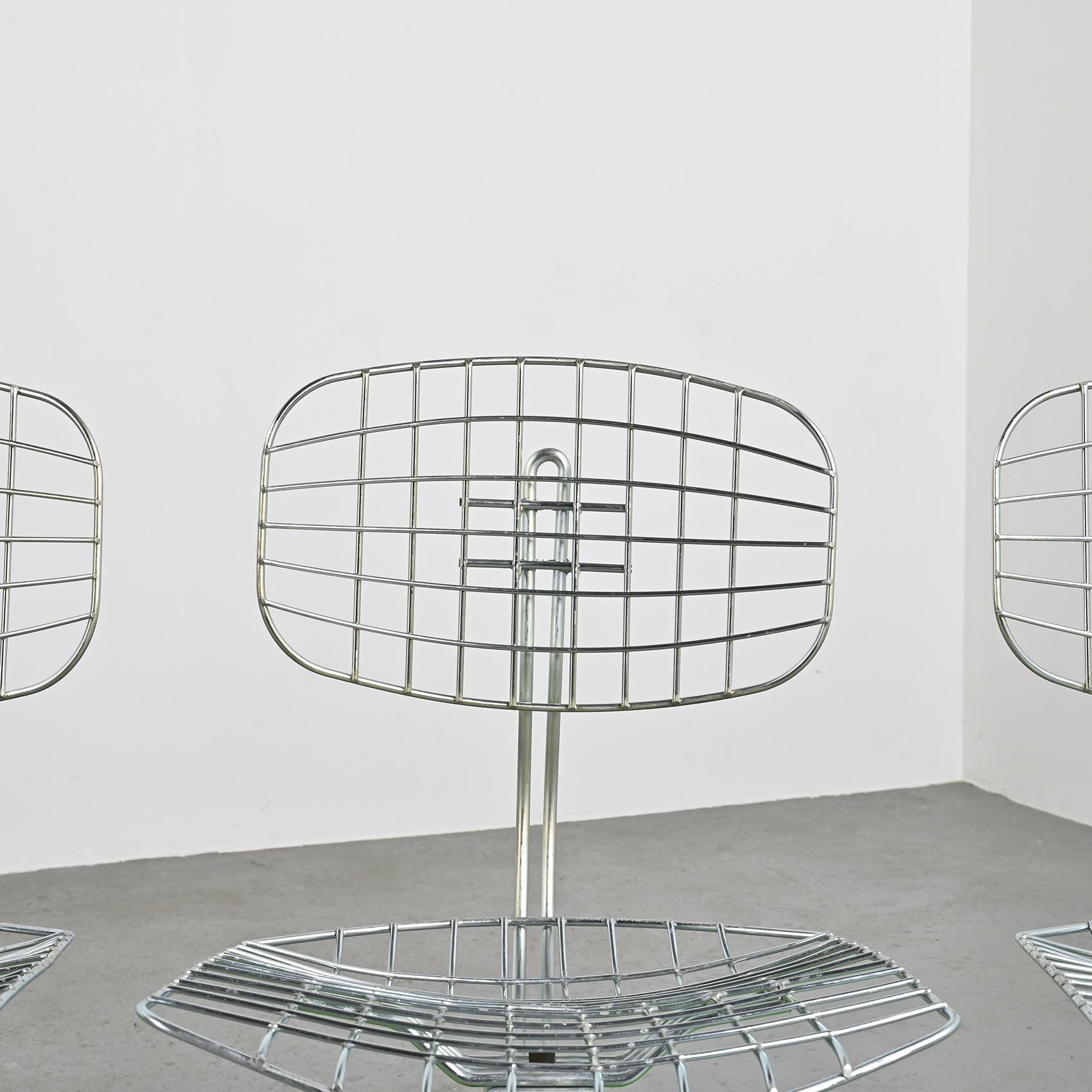 Metallo Michel Cadestin: Panchina Beaubourg con 4 posti a sedere, 1974 in vendita