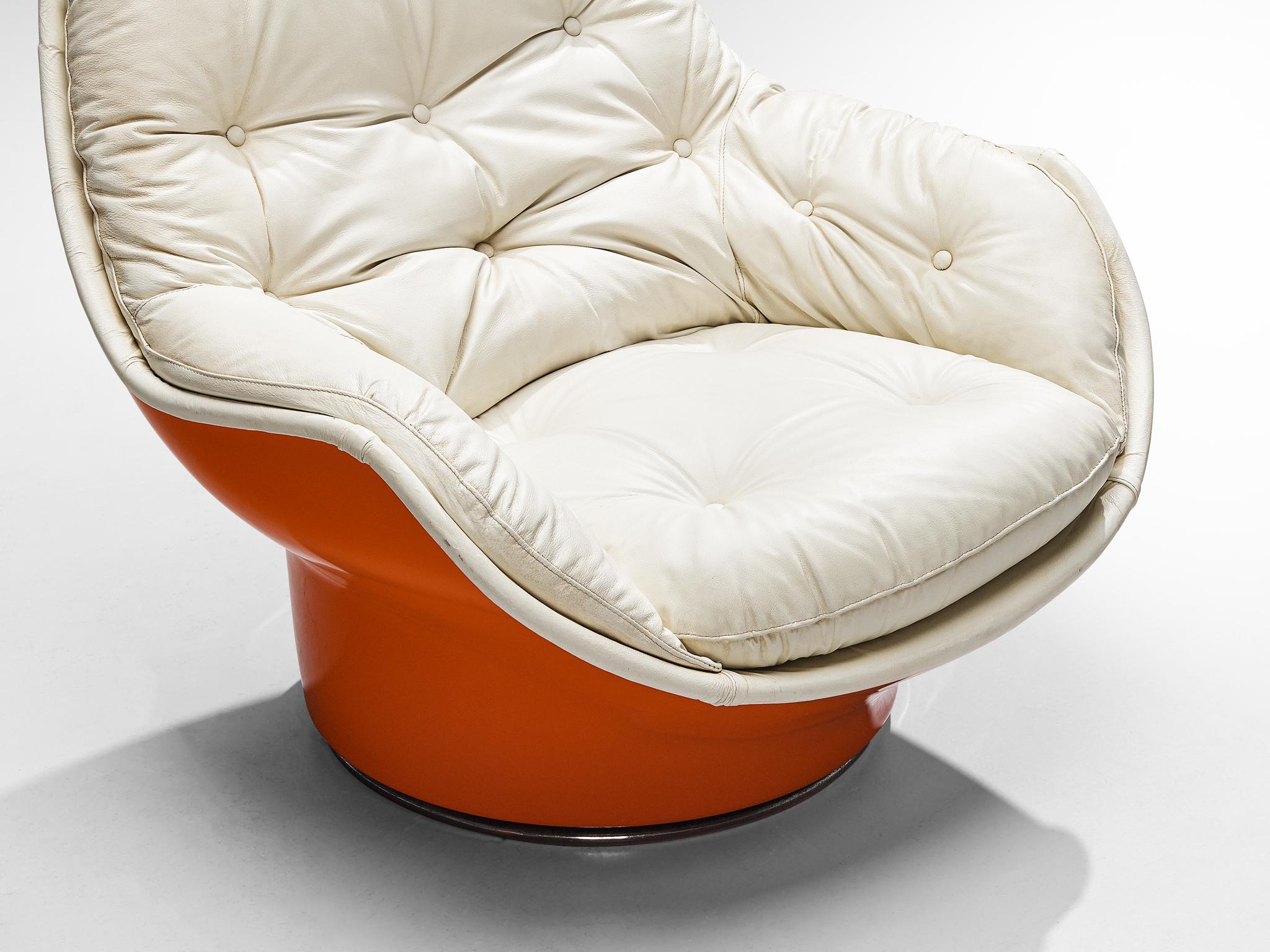 Late 20th Century Michel Cadestin for Airborne 'Yoga' Lounge Chair in Orange Fiberglass  For Sale