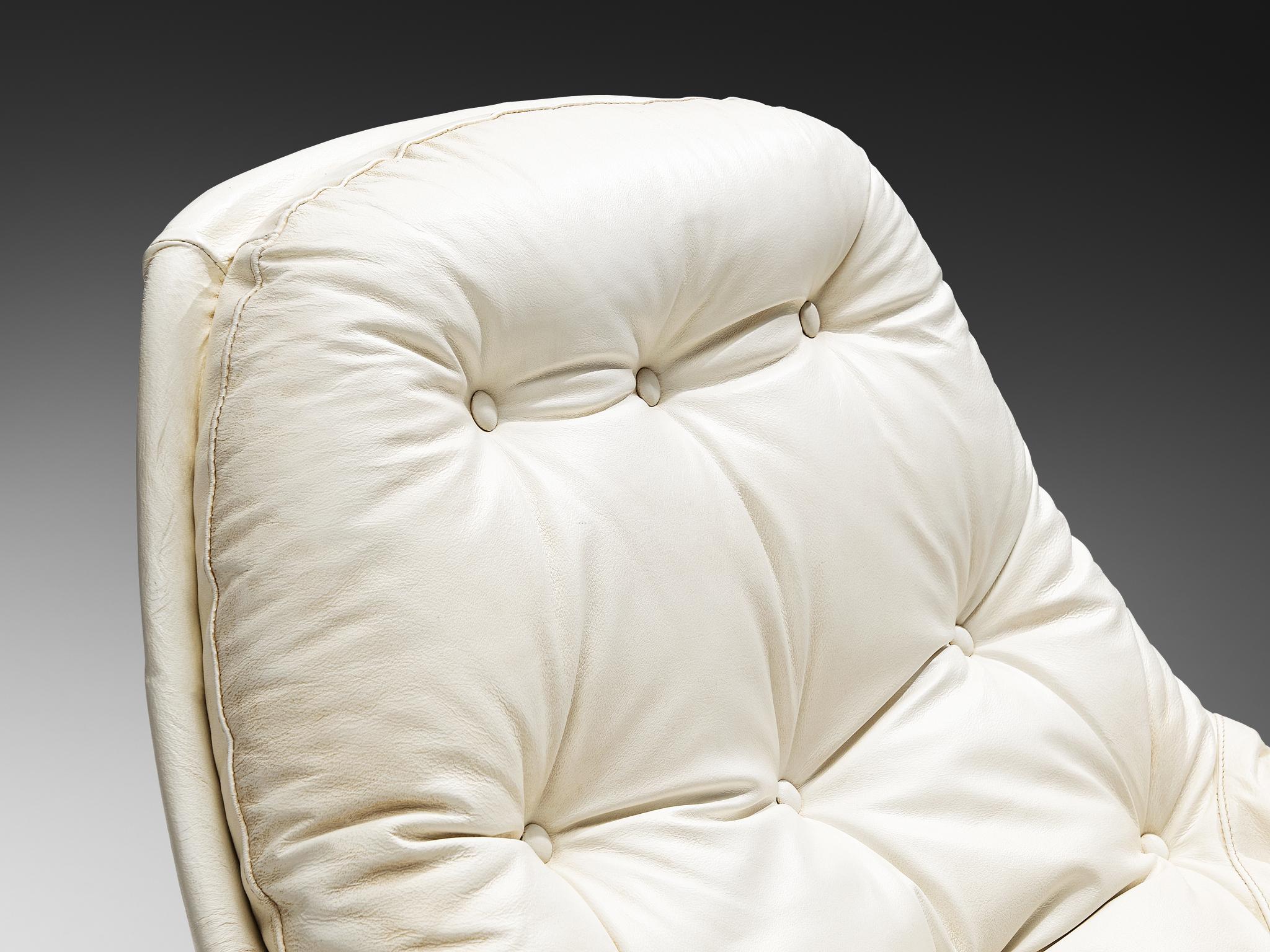 Late 20th Century Michel Cadestin for Airborne 'Yoga' Lounge Chair in Orange Fiberglass