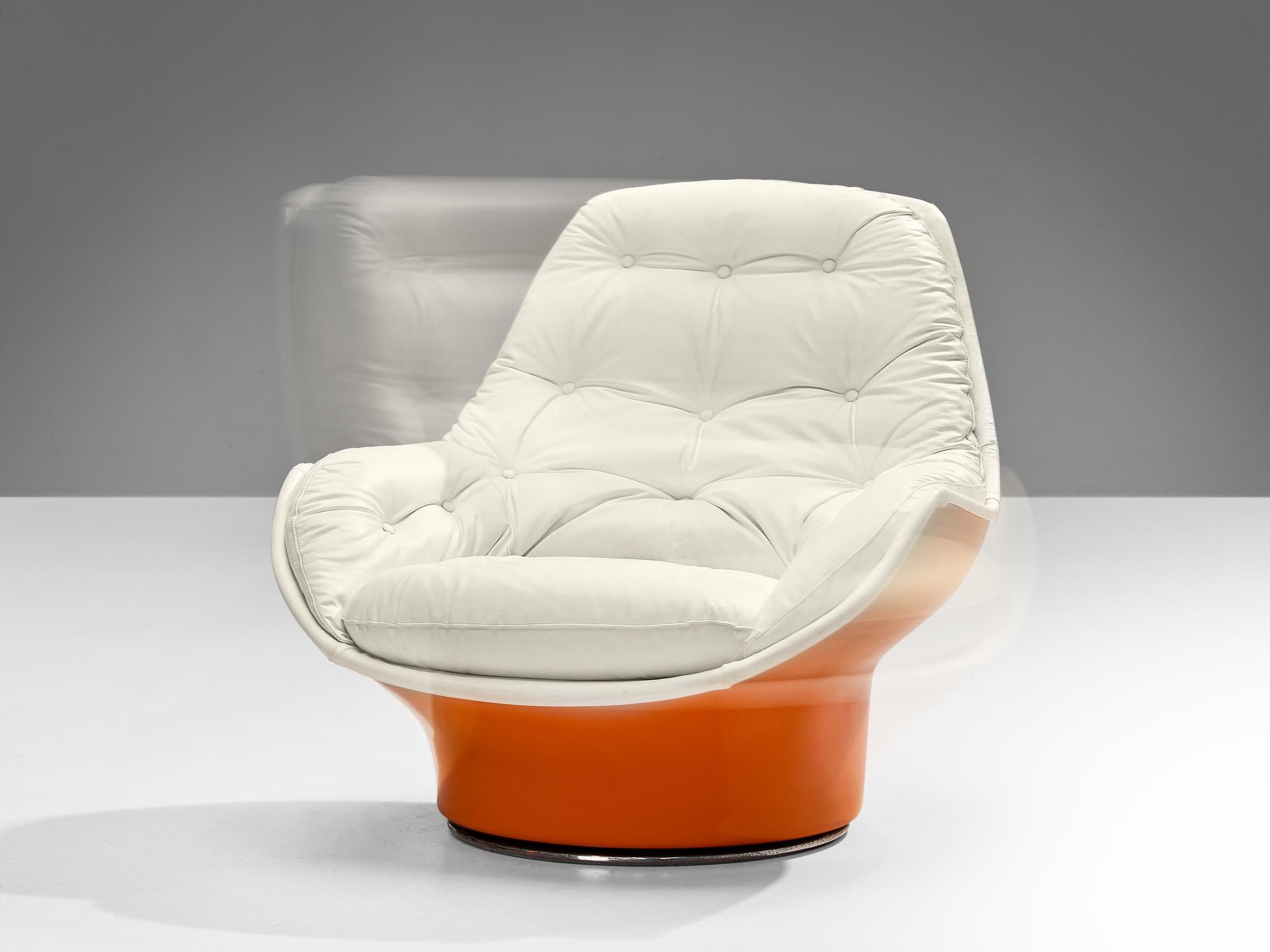 Michel Cadestin for Airborne 'Yoga' Lounge Chair in Orange Fiberglass  For Sale 2