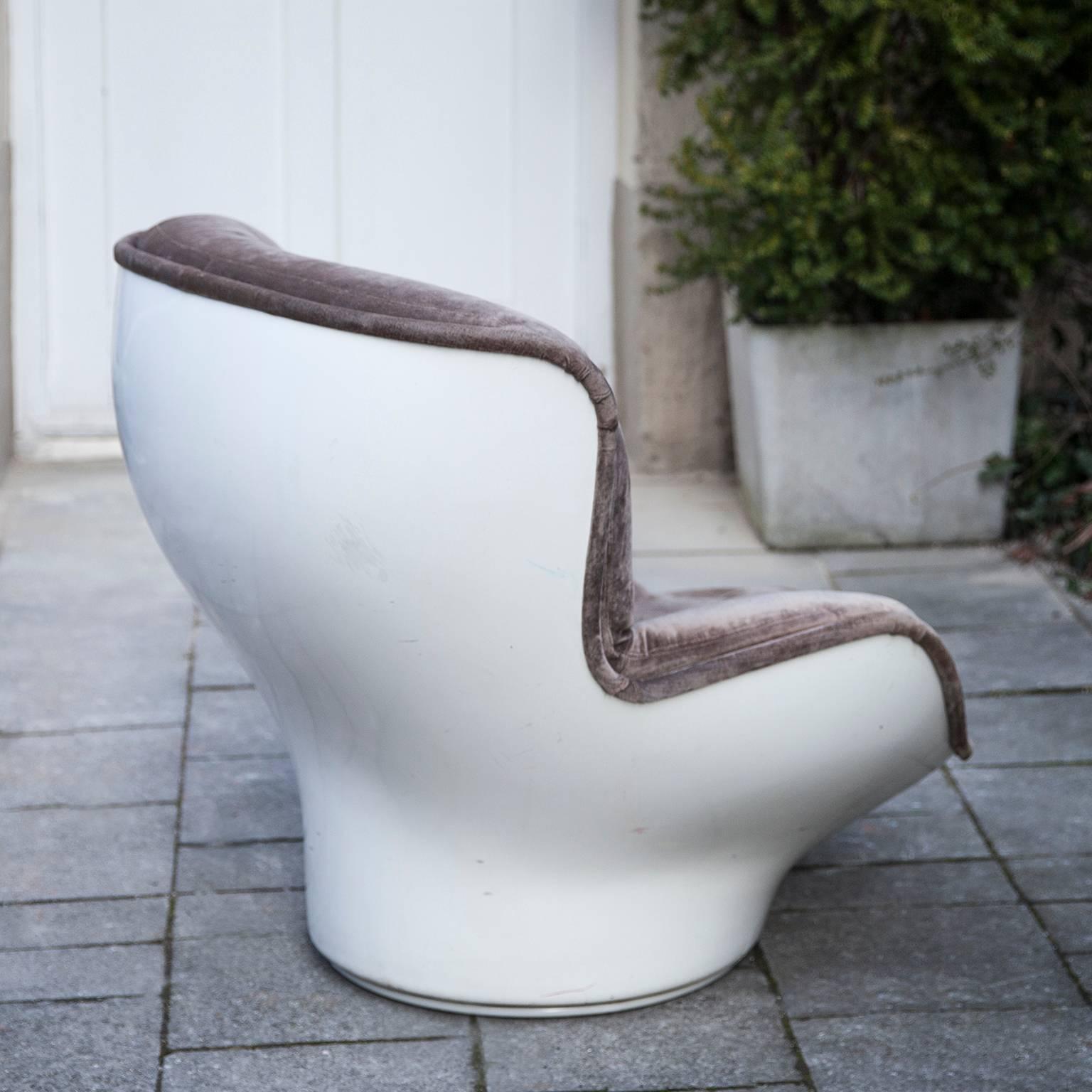 French Michel Cadestin Karate Velvet Lounge Chair for Airborne, 1968