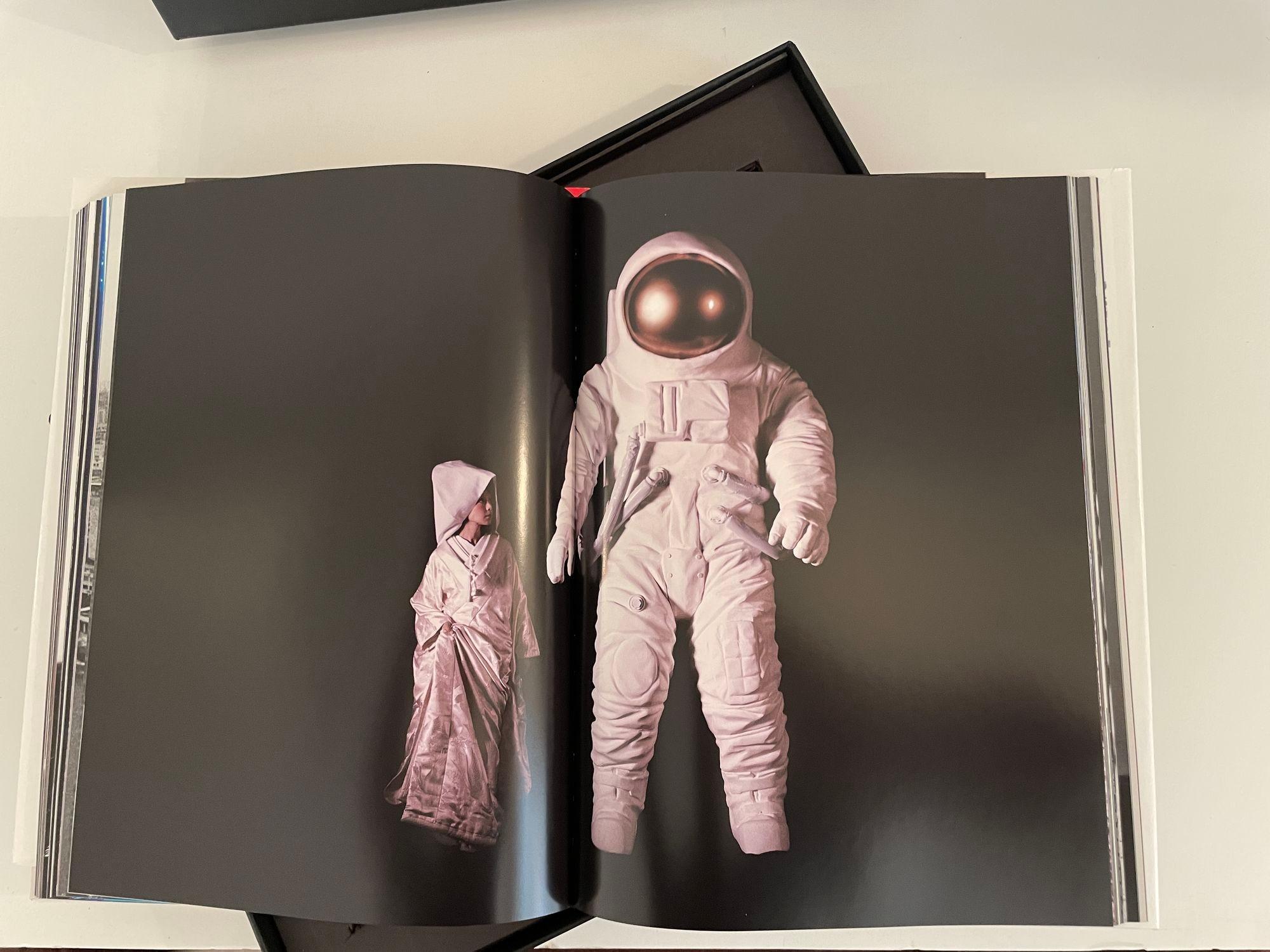 Papier Michel Comte and Milk A Collaboration 1996-2016 couverture rigide dans la boîte en vente