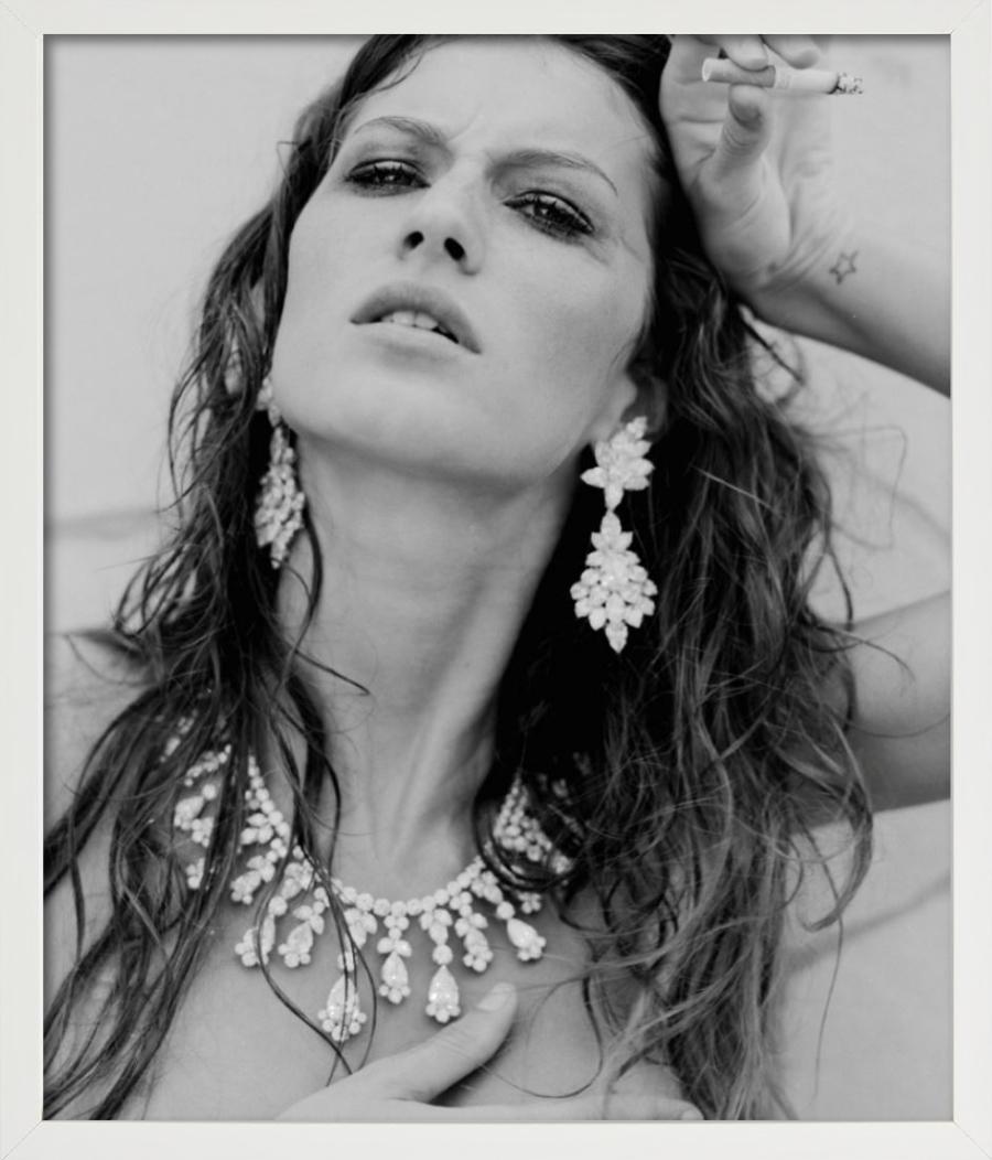 Gisele Buendchen Smoking - b&w Portrait with Jewelery, Fine Art Photography 1999 For Sale 2